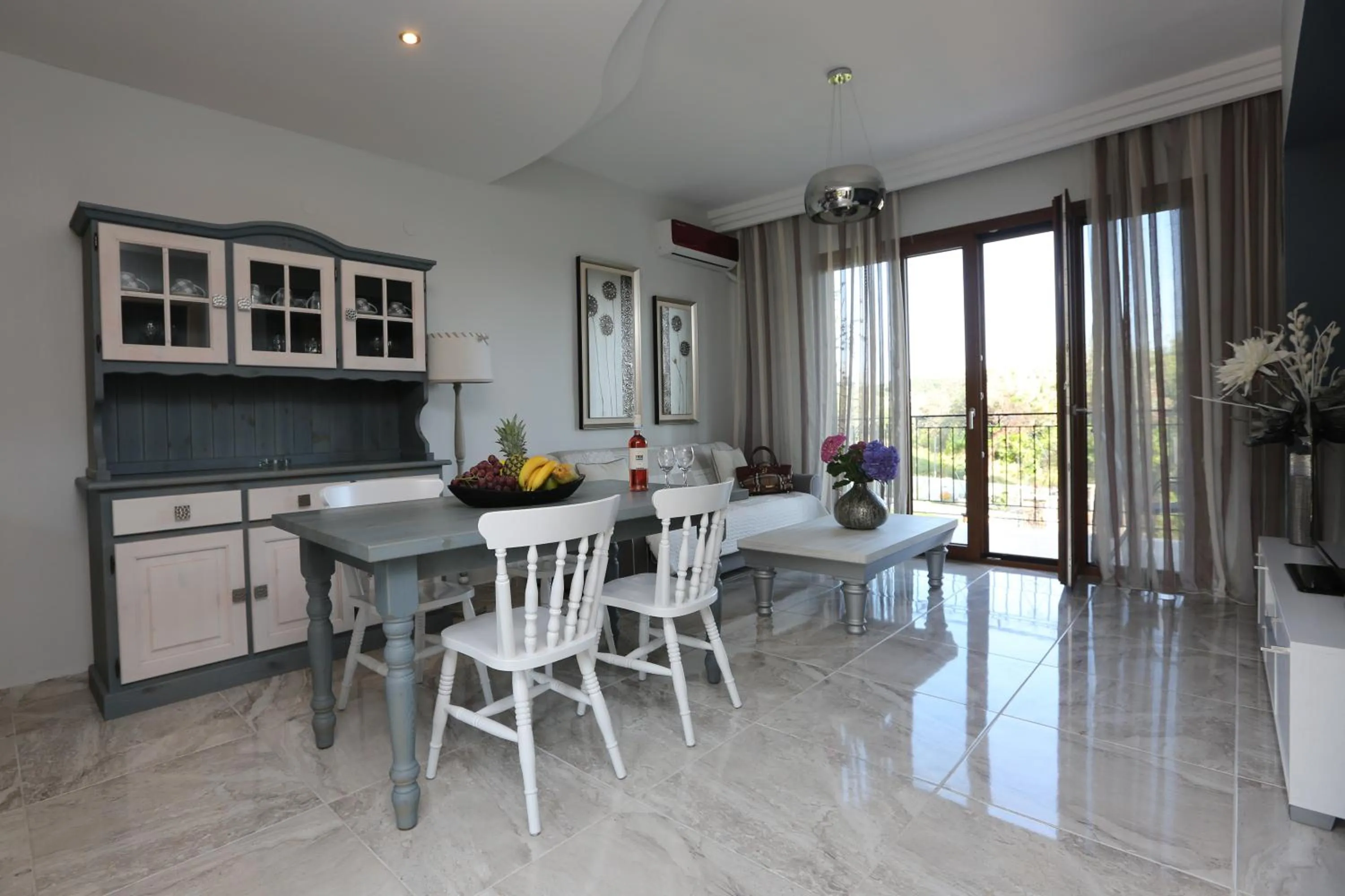 Living room in Skiathos Argento