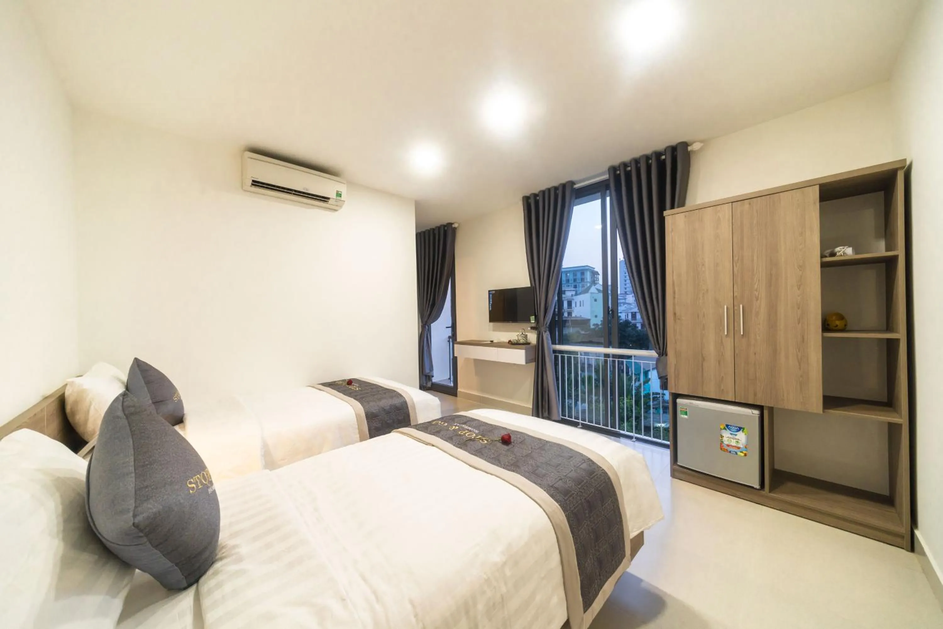 Bed in Stop and Go Boutique Homestay Hue