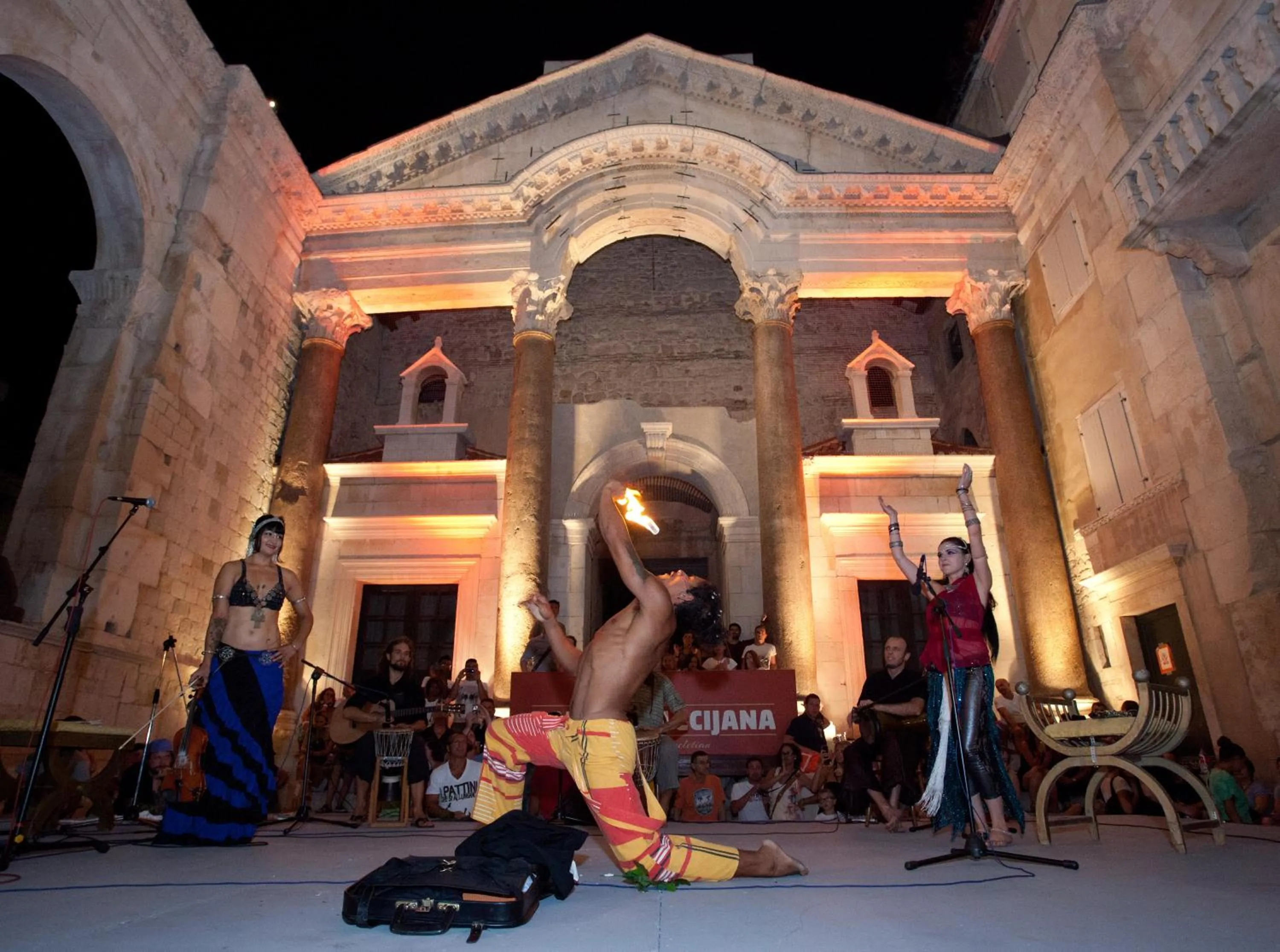 Evening entertainment in Villa Daky