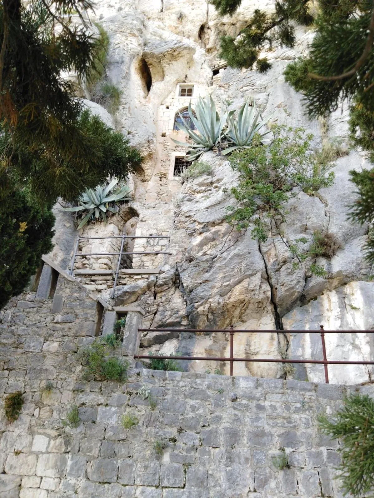 Neighbourhood in Villa Daky