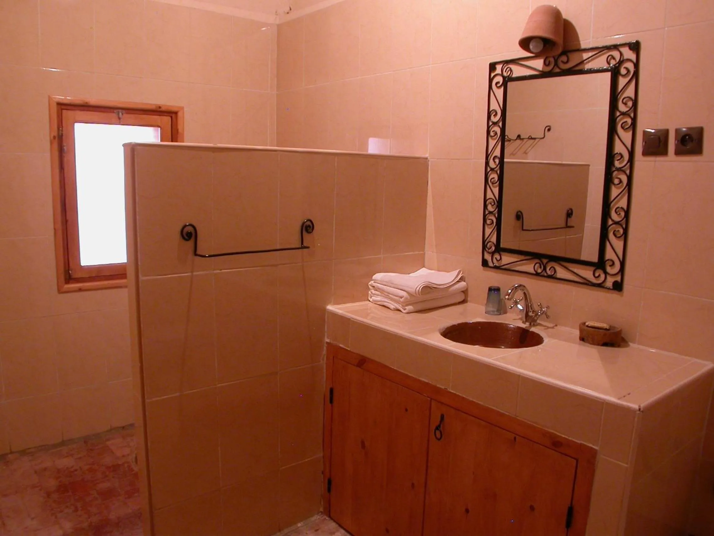 Bathroom in Gite Elkhorbat