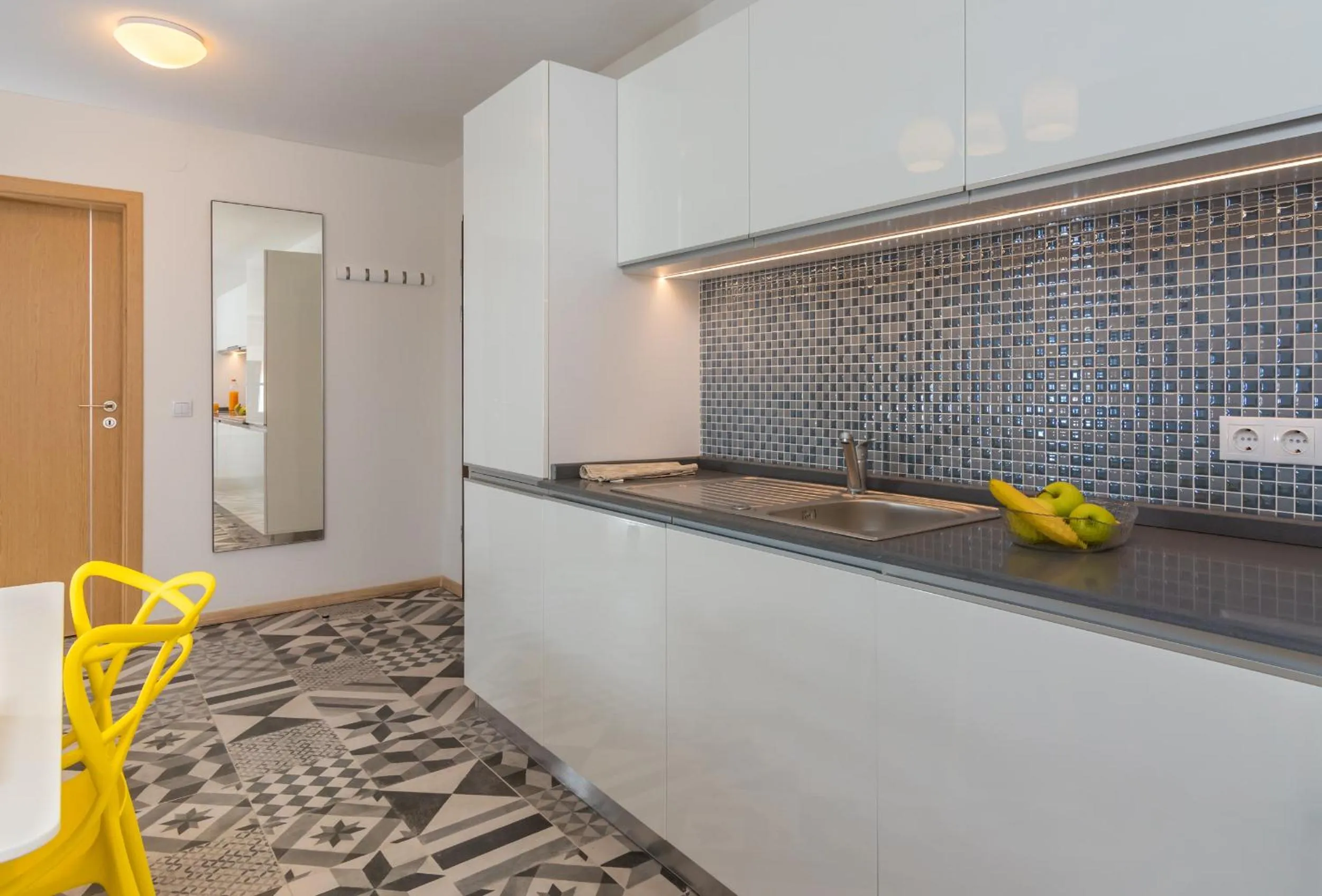 Kitchen or kitchenette in Casa Nicolae Luxury Suites
