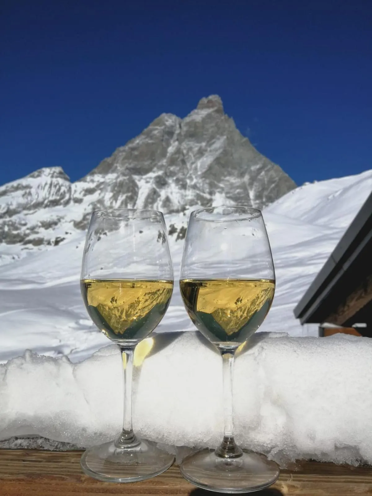 Mountain view in Au Coin Du Chateau