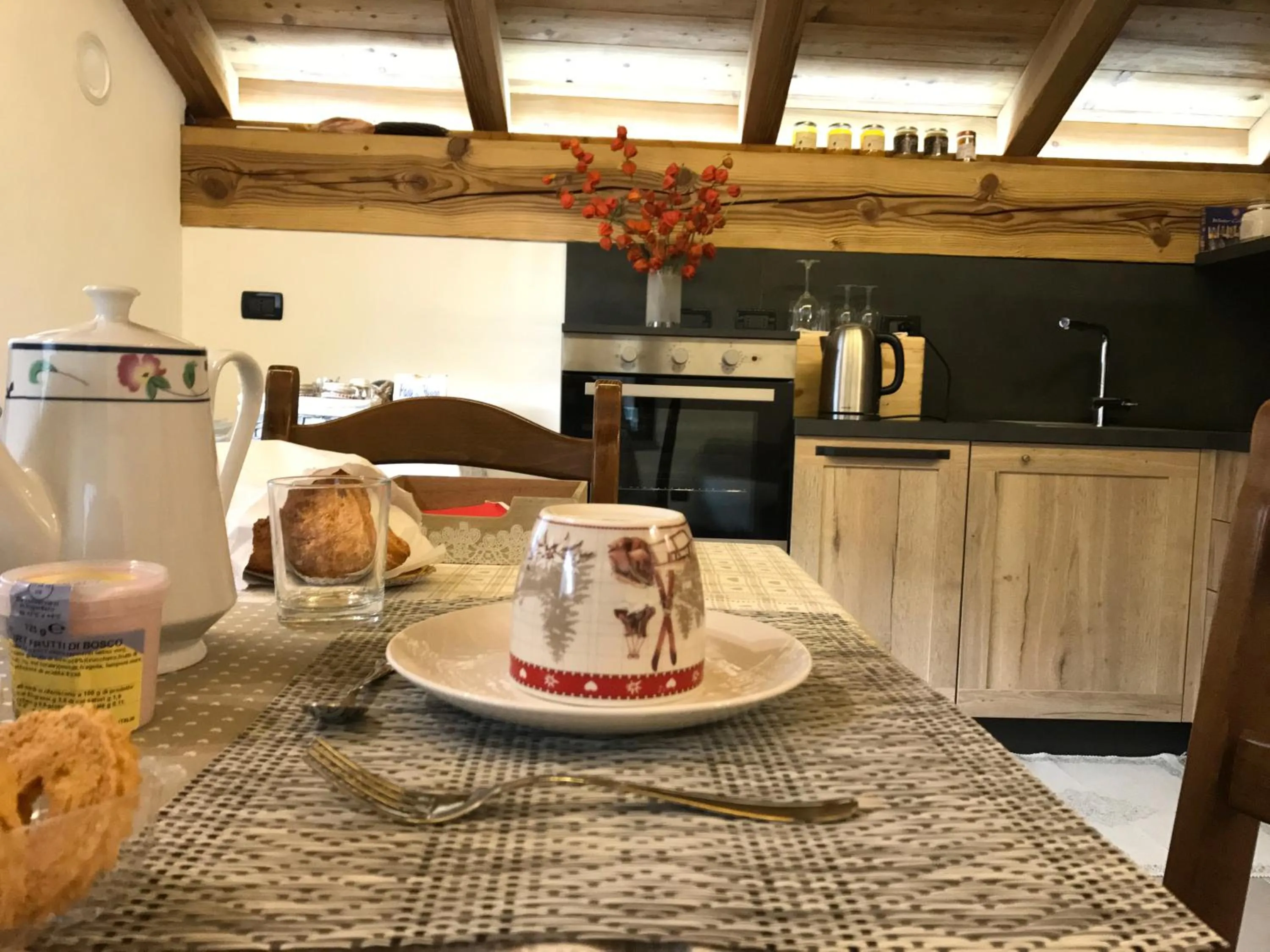 Breakfast in Au Coin Du Chateau