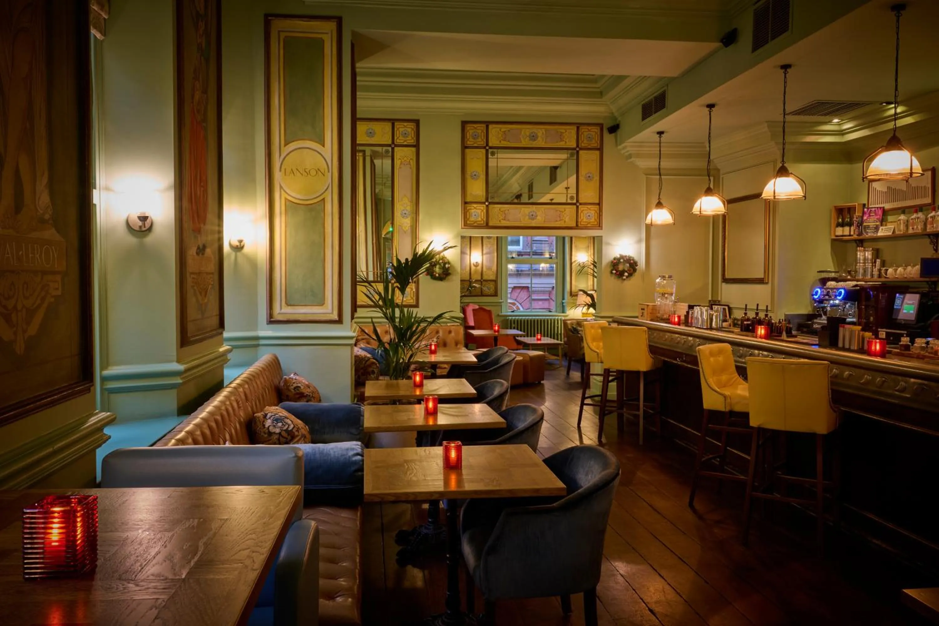 Lounge or bar in Hotel du Vin Birmingham
