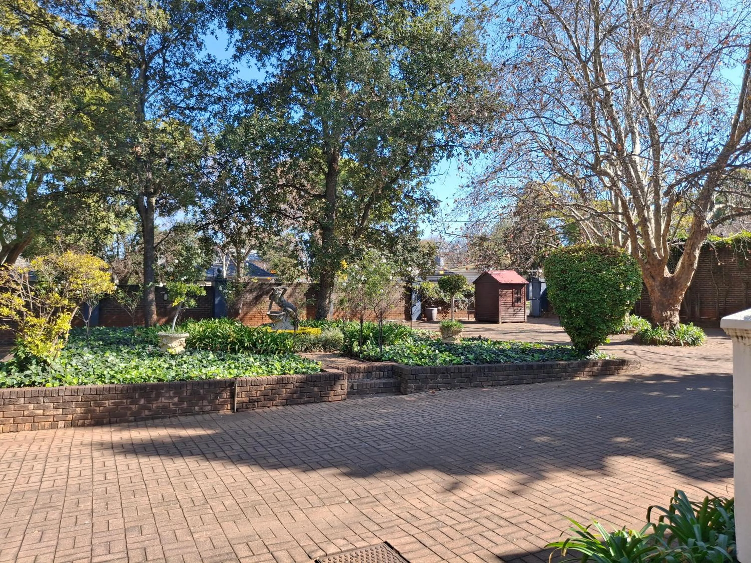 Garden in 5th Avenue Gooseberry Guest House