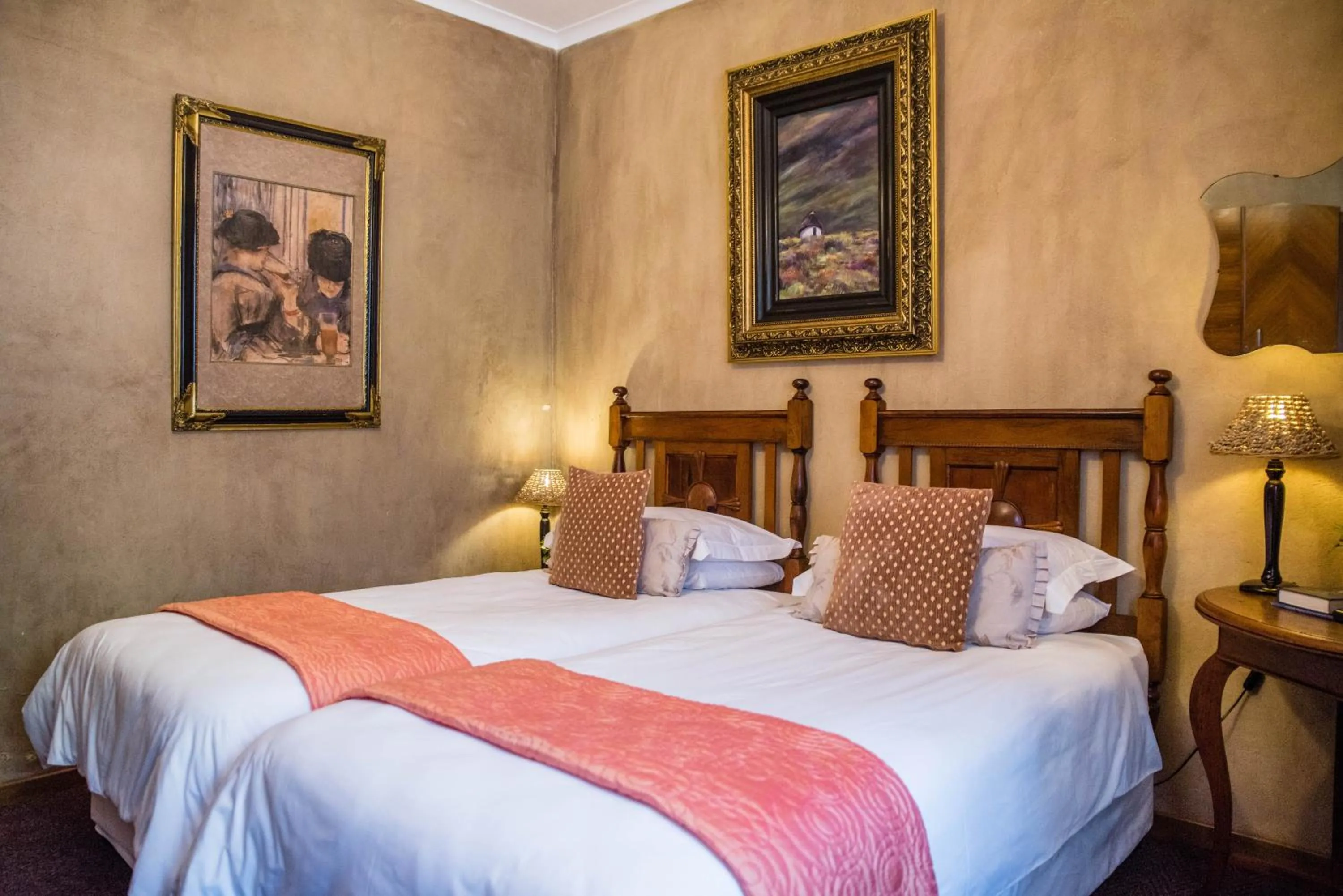 Bedroom, Bed in 5th Avenue Gooseberry Guest House