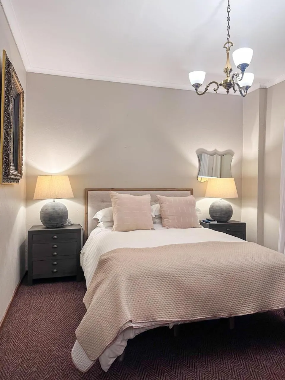 Bedroom, Bed in 5th Avenue Gooseberry Guest House