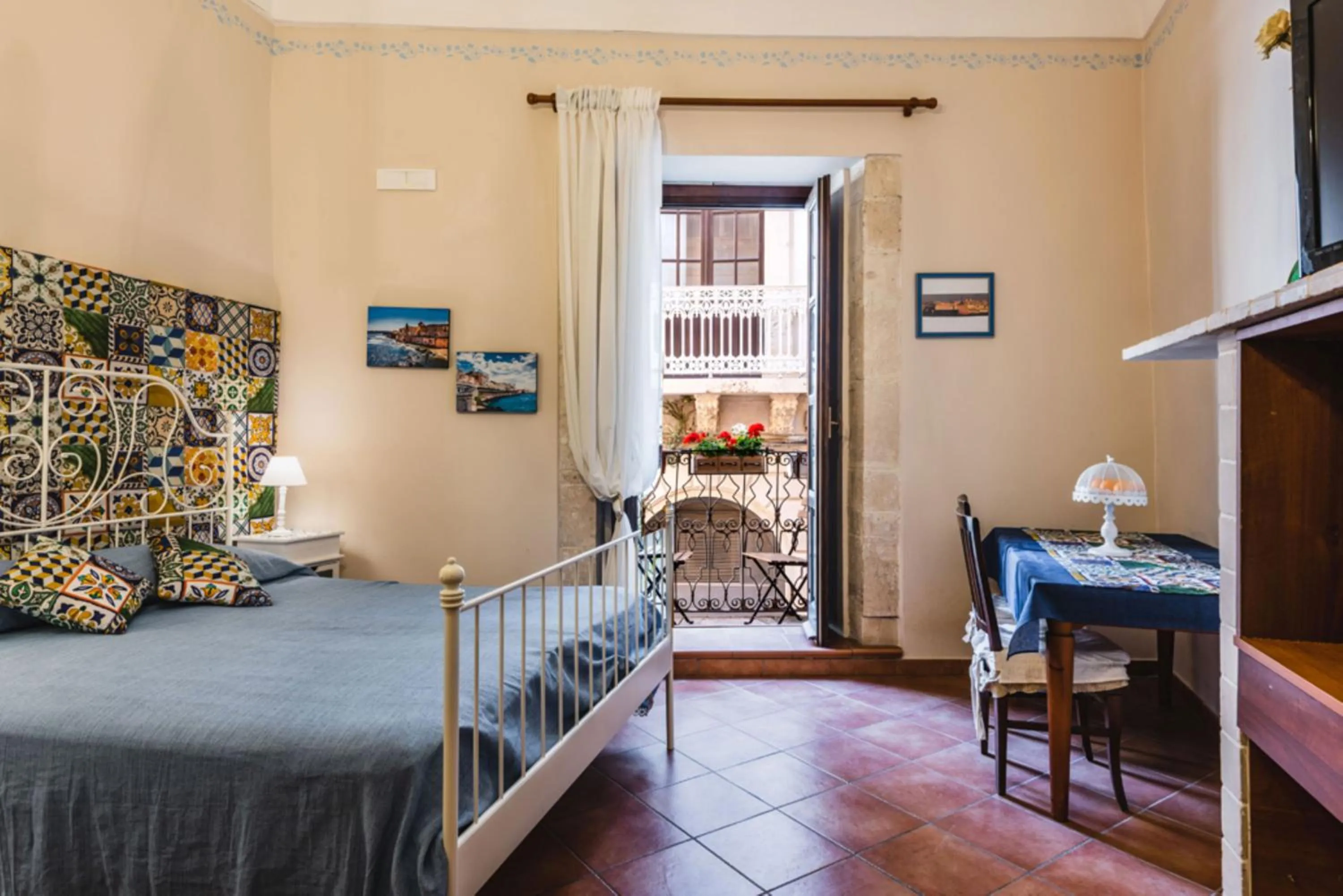 Bed in Dream Holiday Ortigia