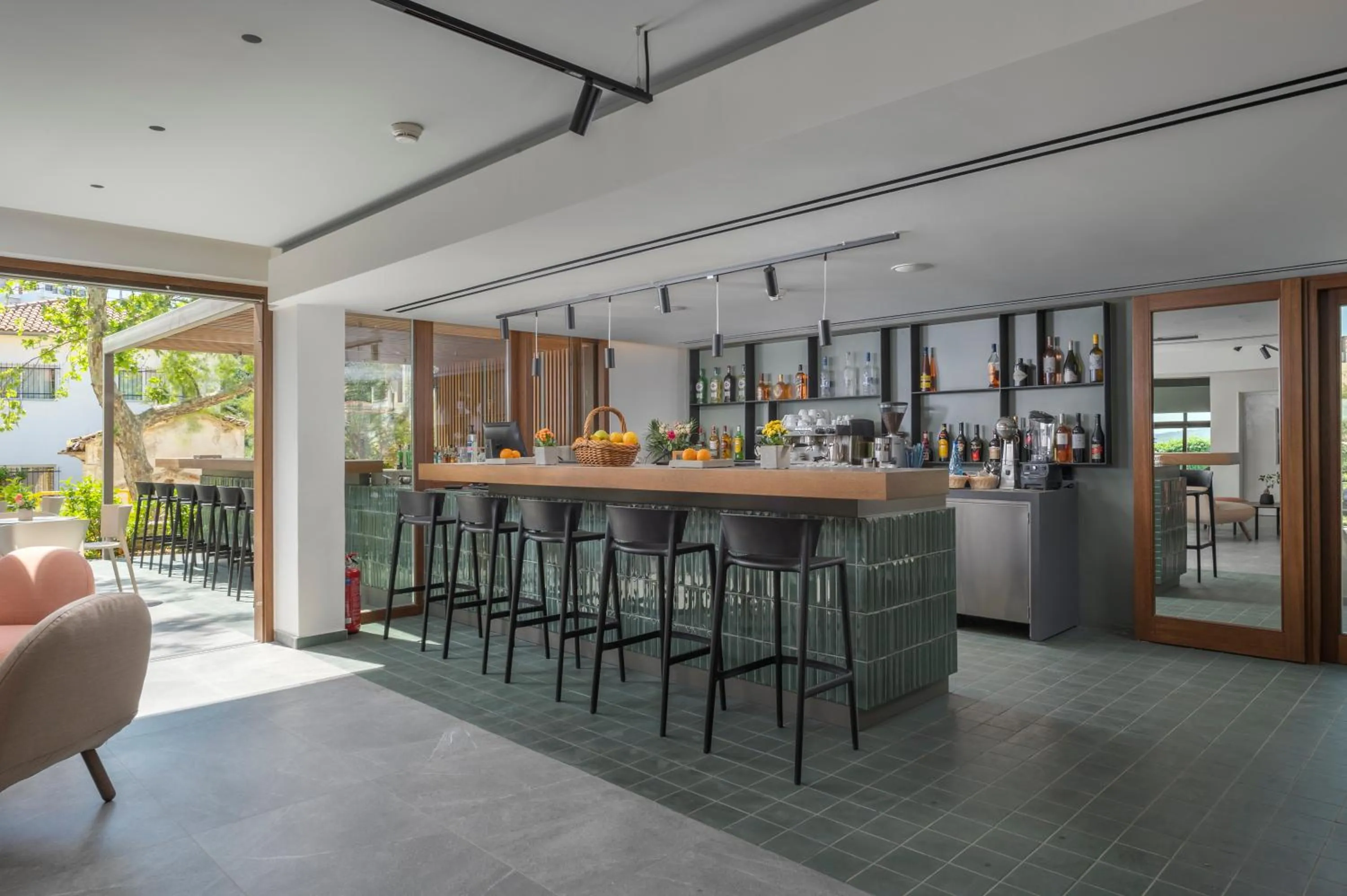 Lounge or bar in Alkyon