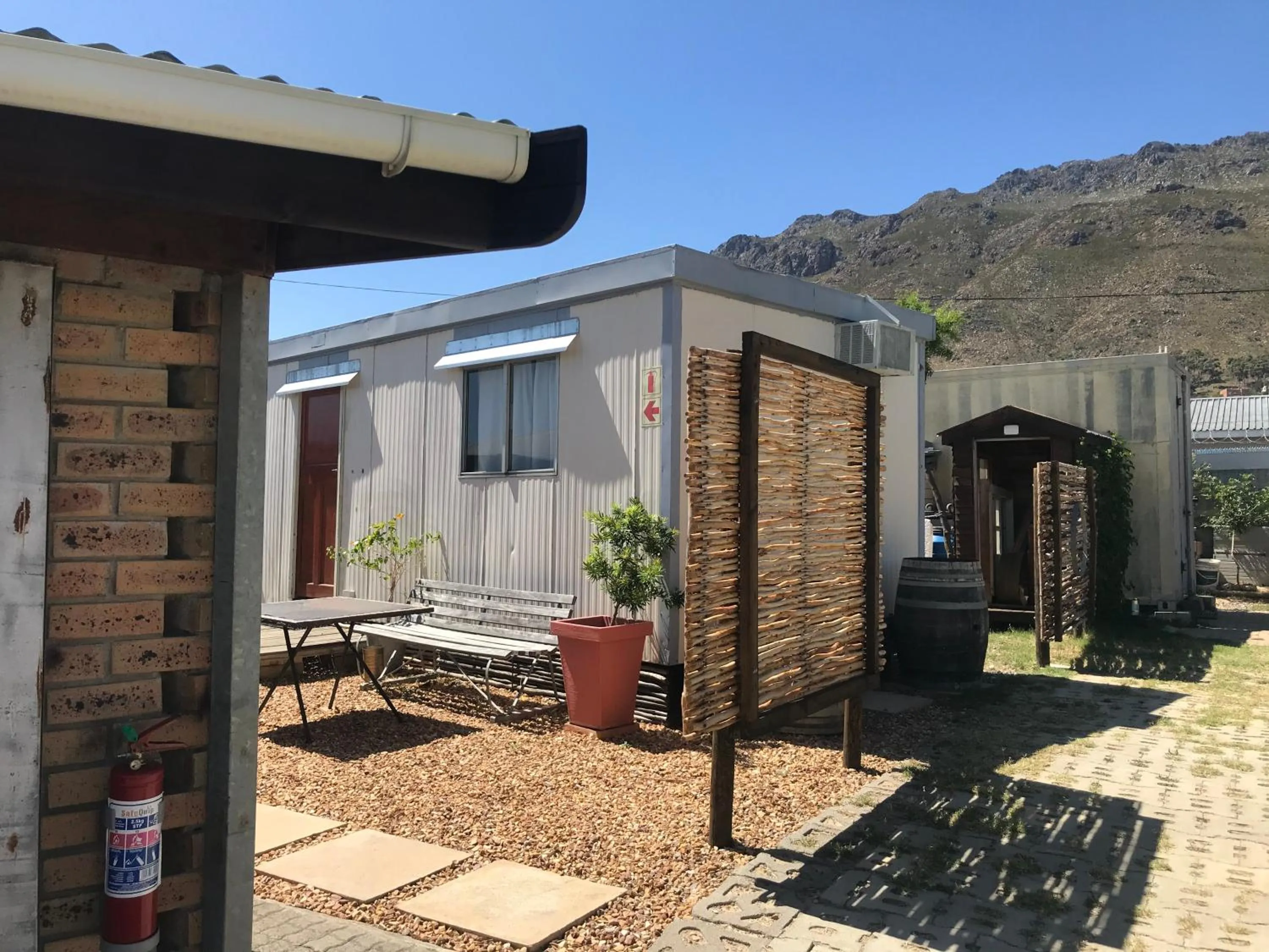 Facade/entrance in The Yard