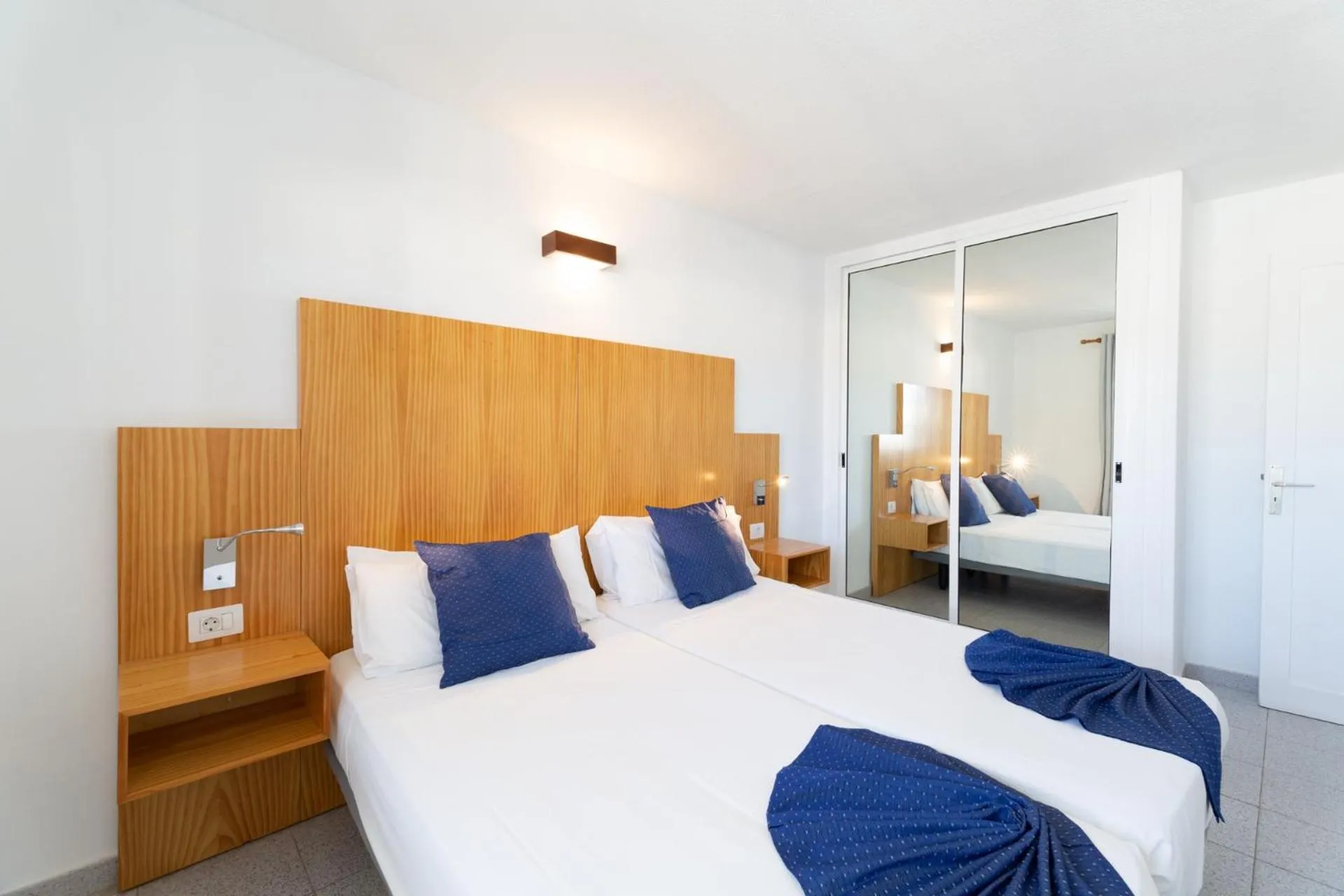 Bed in Ereza Apartamentos Los Hibiscos - Adults Only