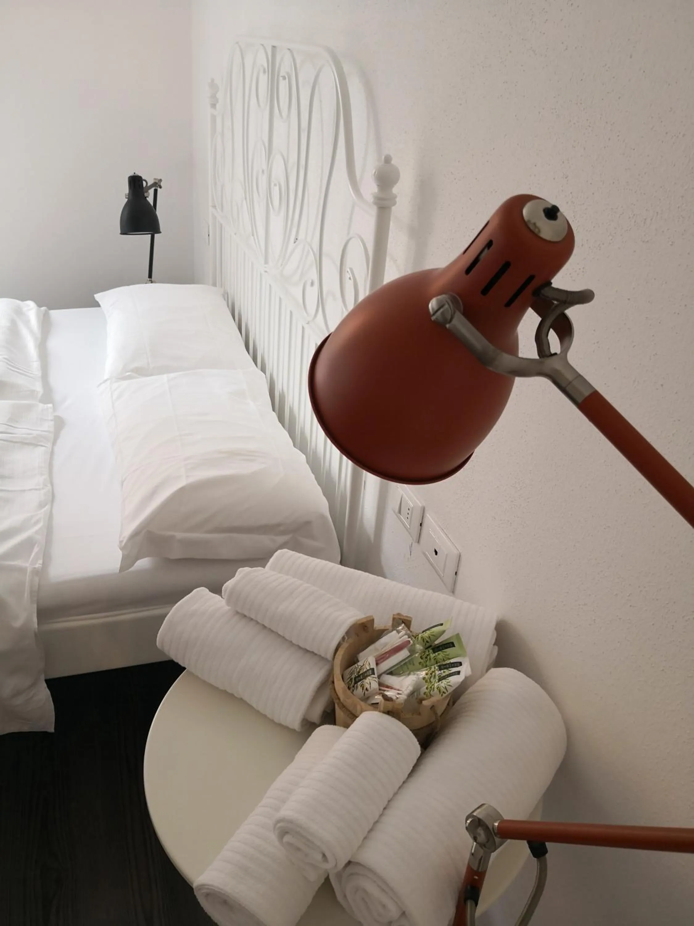 Decorative detail, Bed in Hotel Villa Rina