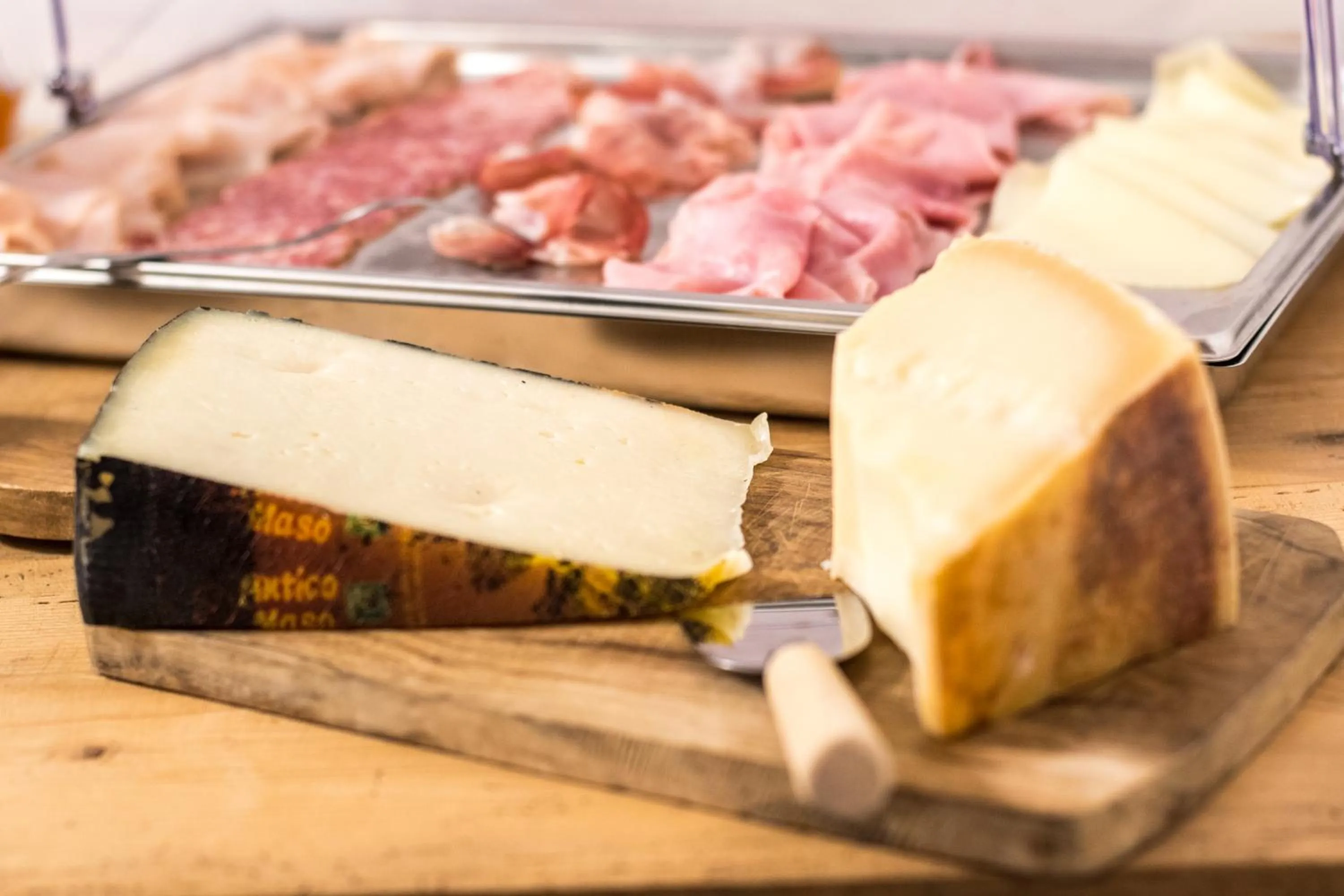 Buffet breakfast in Hotel Villa Rina