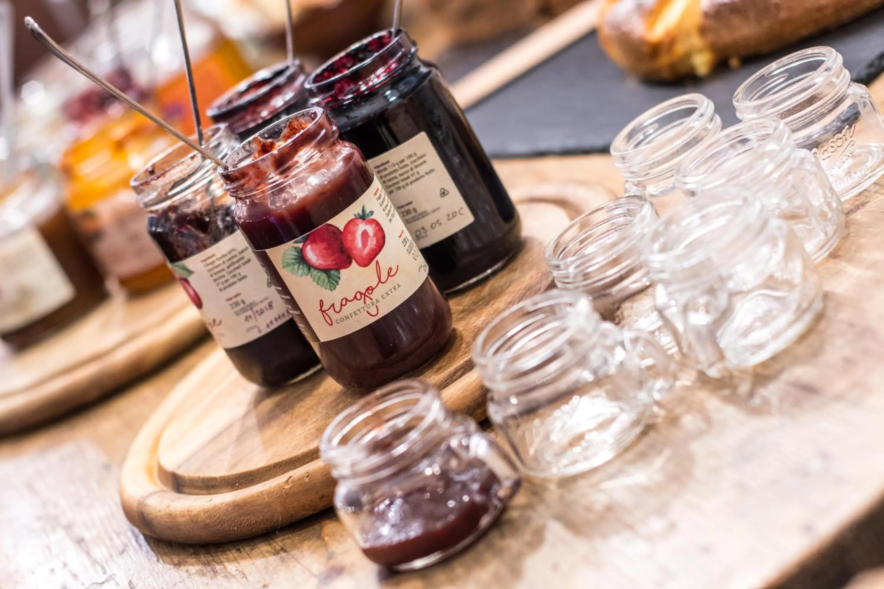 Buffet breakfast in Hotel Villa Rina