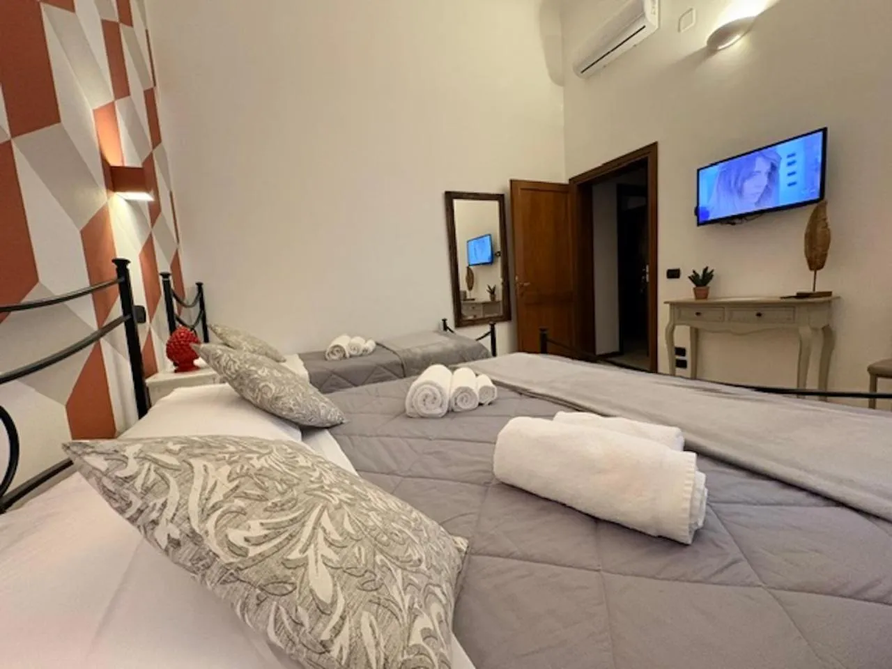 Bedroom, Bed in DIMORA di ACANTO