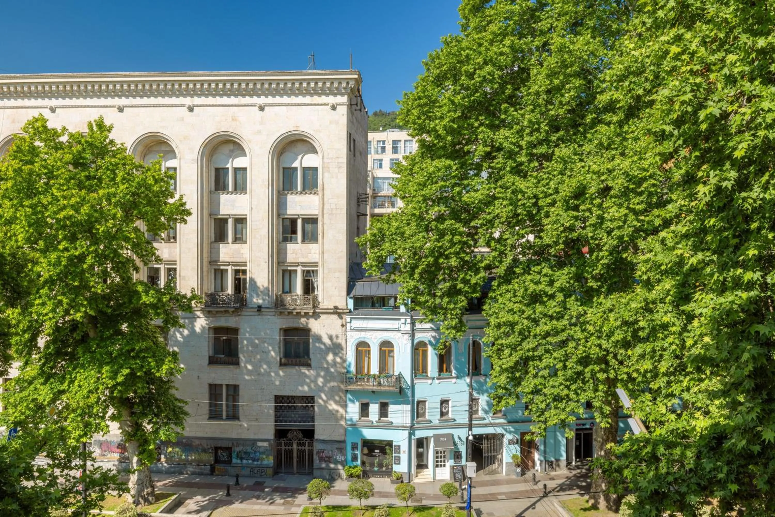 Photo of the whole room in Tbilisi Marriott Hotel