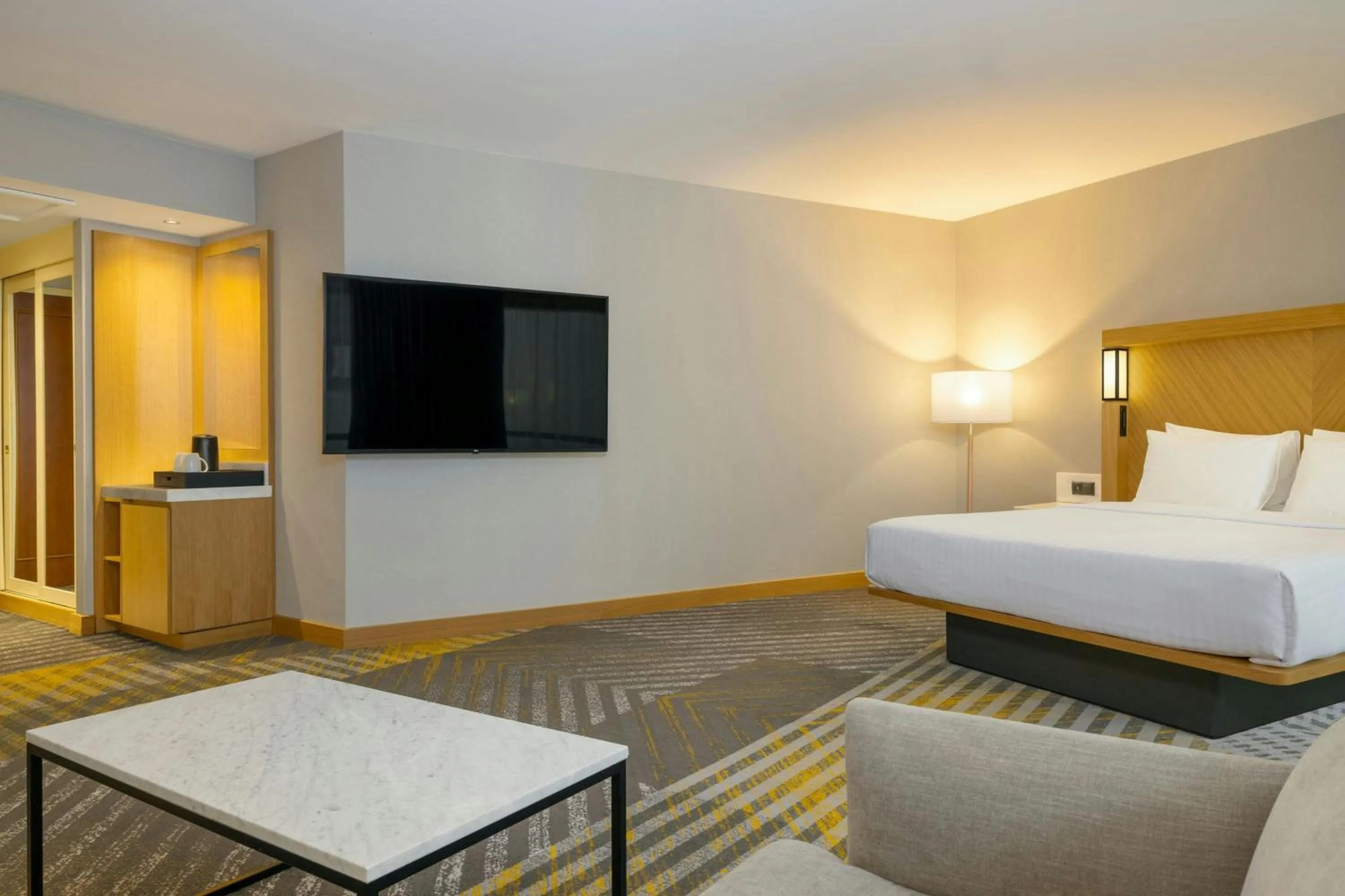 Photo of the whole room, Bed in Courtyard by Marriott Tbilisi