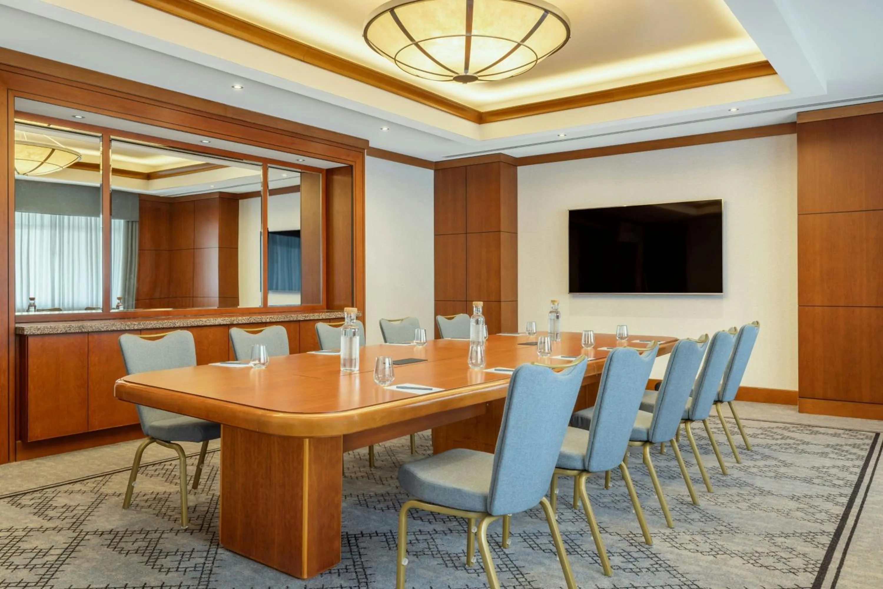 Meeting/conference room in Courtyard by Marriott Tbilisi