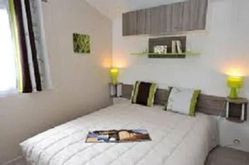 Bed in Camping Paris-Est