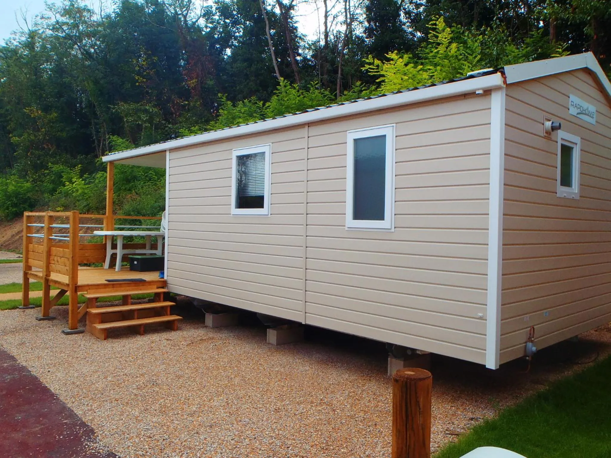 Facade/entrance in Camping Paris-Est