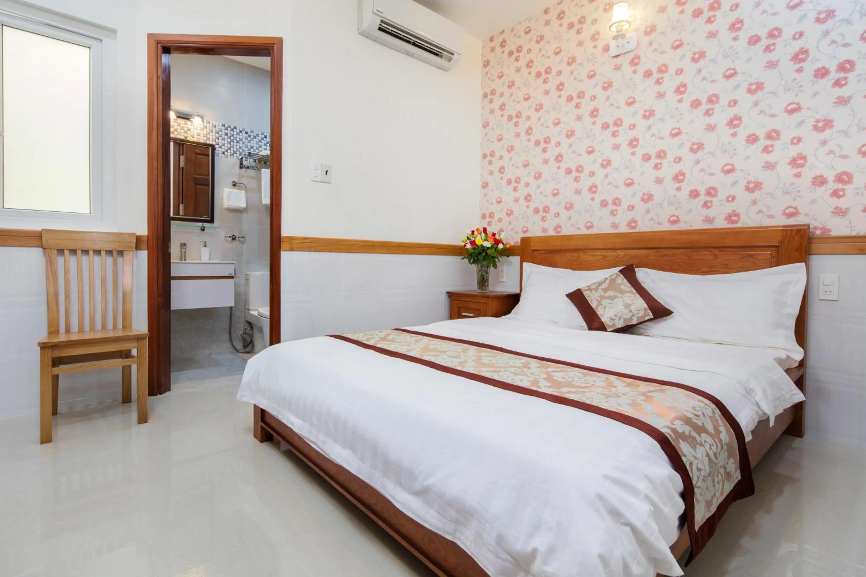 Bed in Nhat Minh Anh Hotel