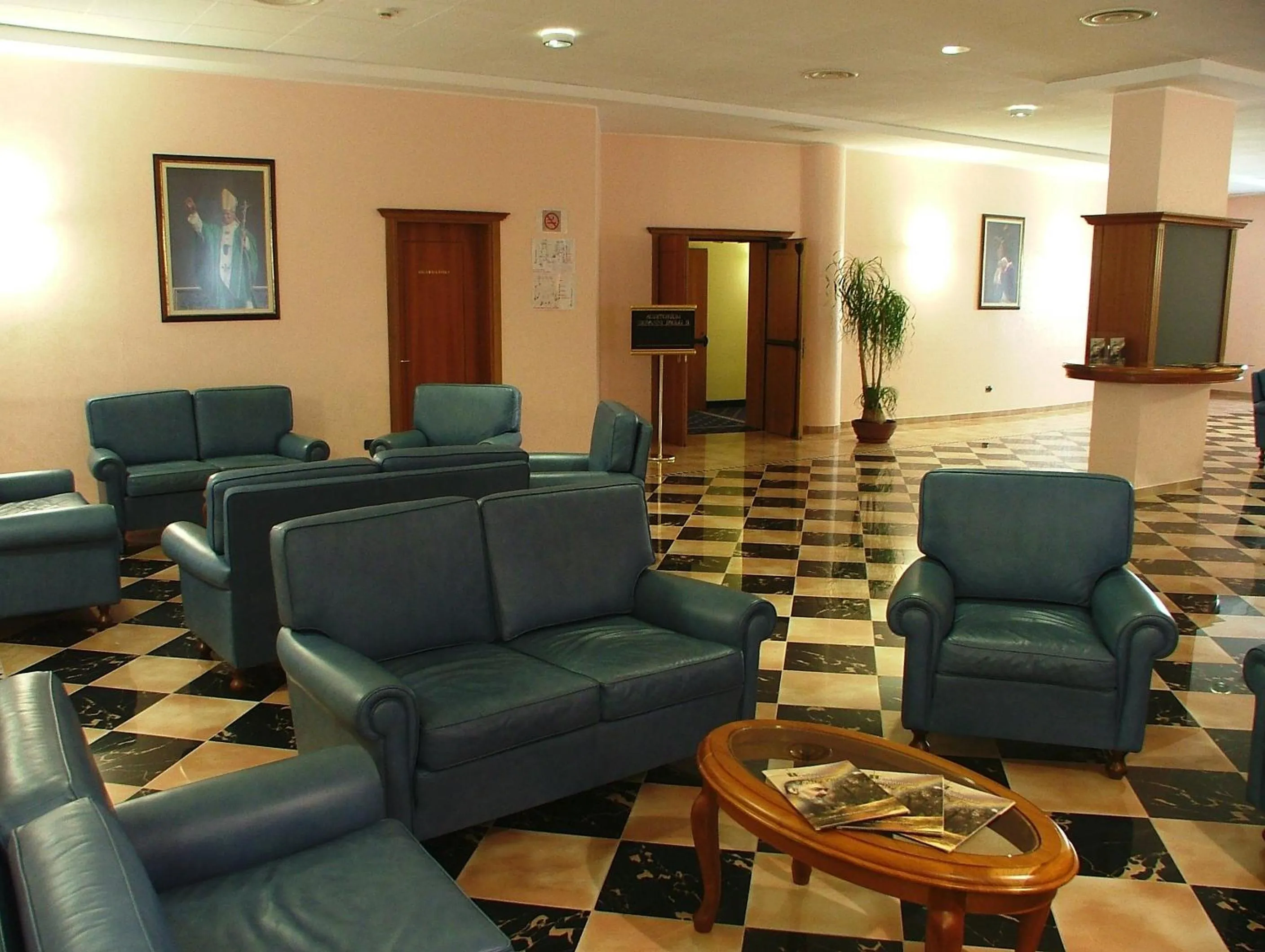 Lounge or bar in Hotel Centro di Spiritualità Padre Pio