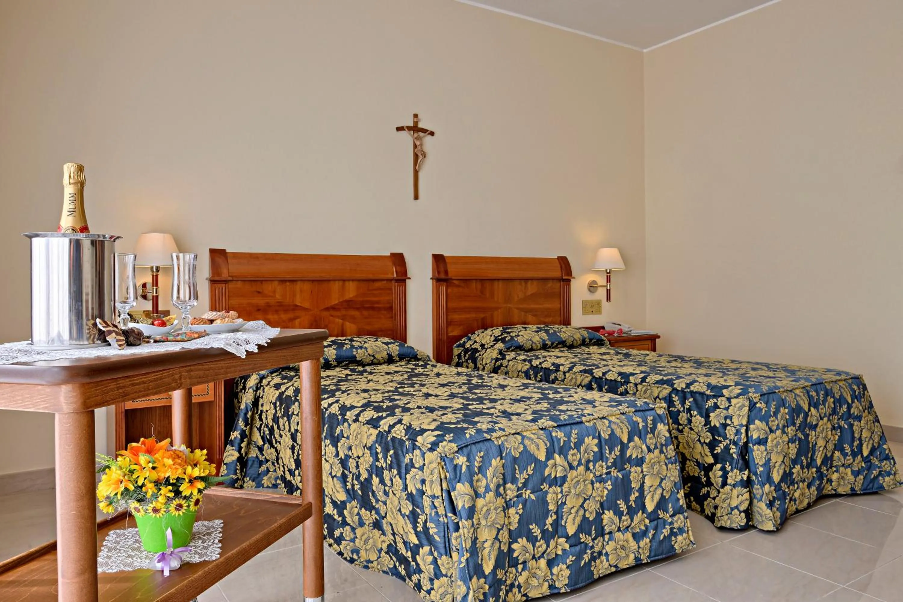 Bed in Hotel Centro di Spiritualità Padre Pio