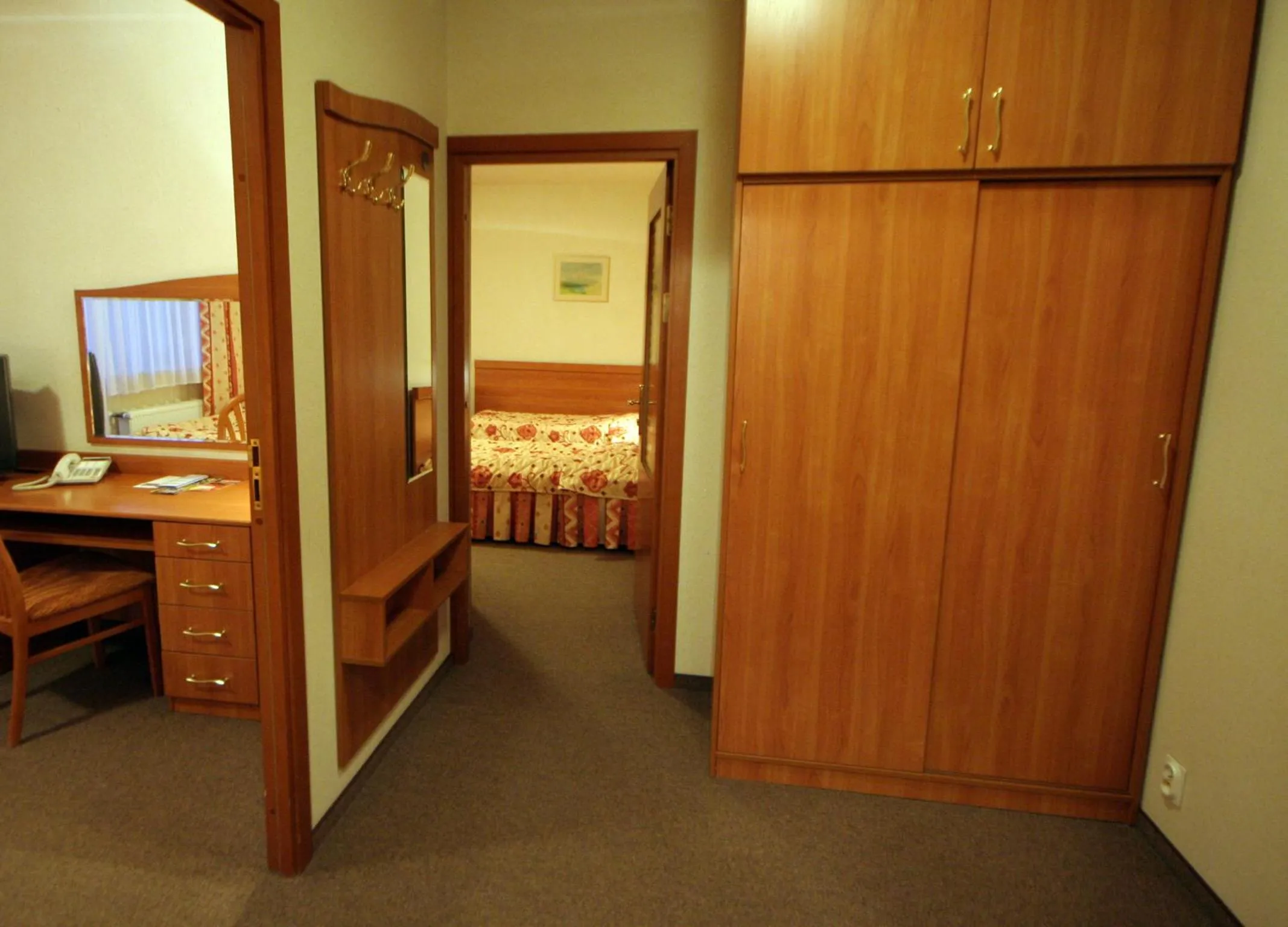 View (from property/room), Bed in Hotel Kama Park