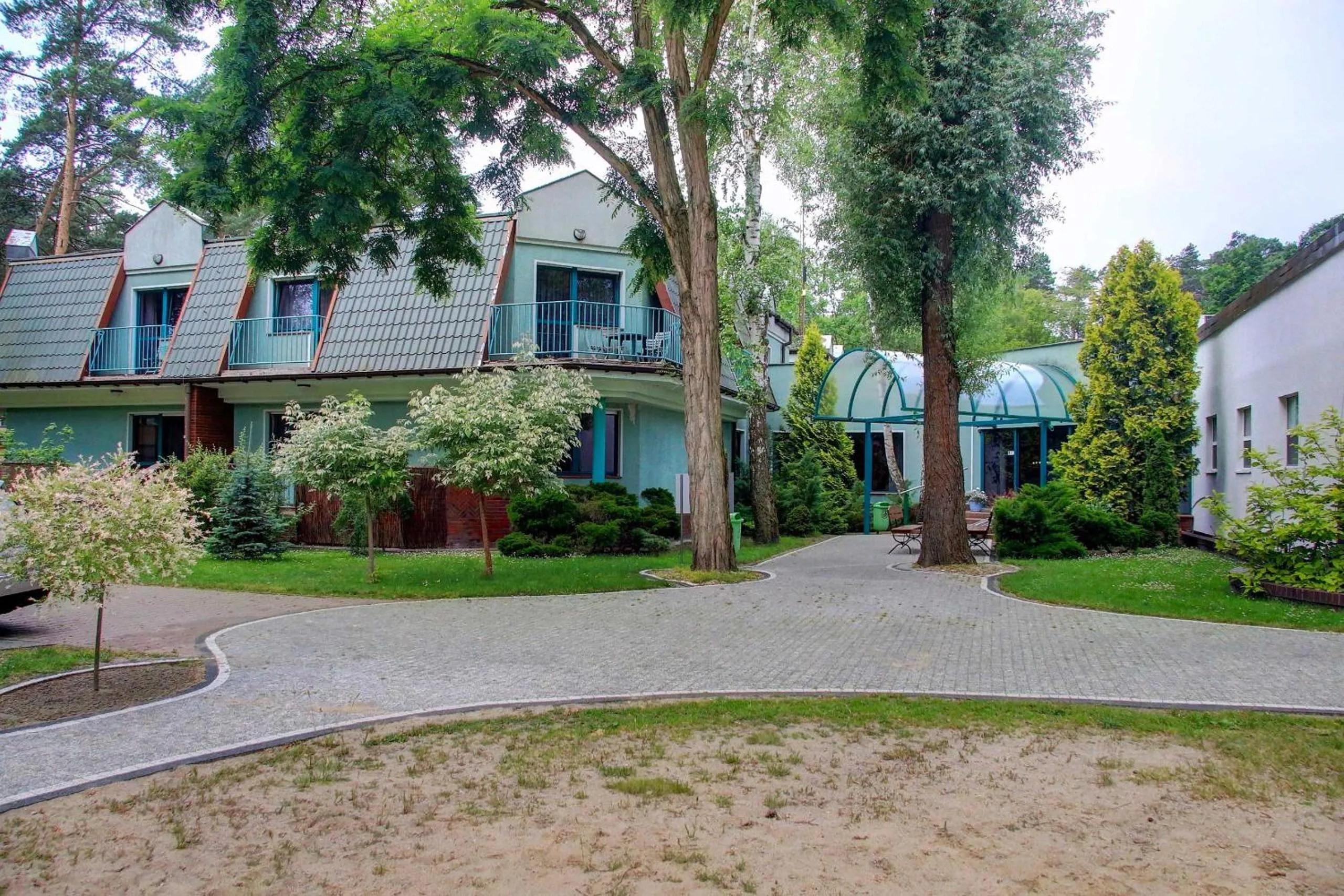Facade/entrance in Hotel Kama Park