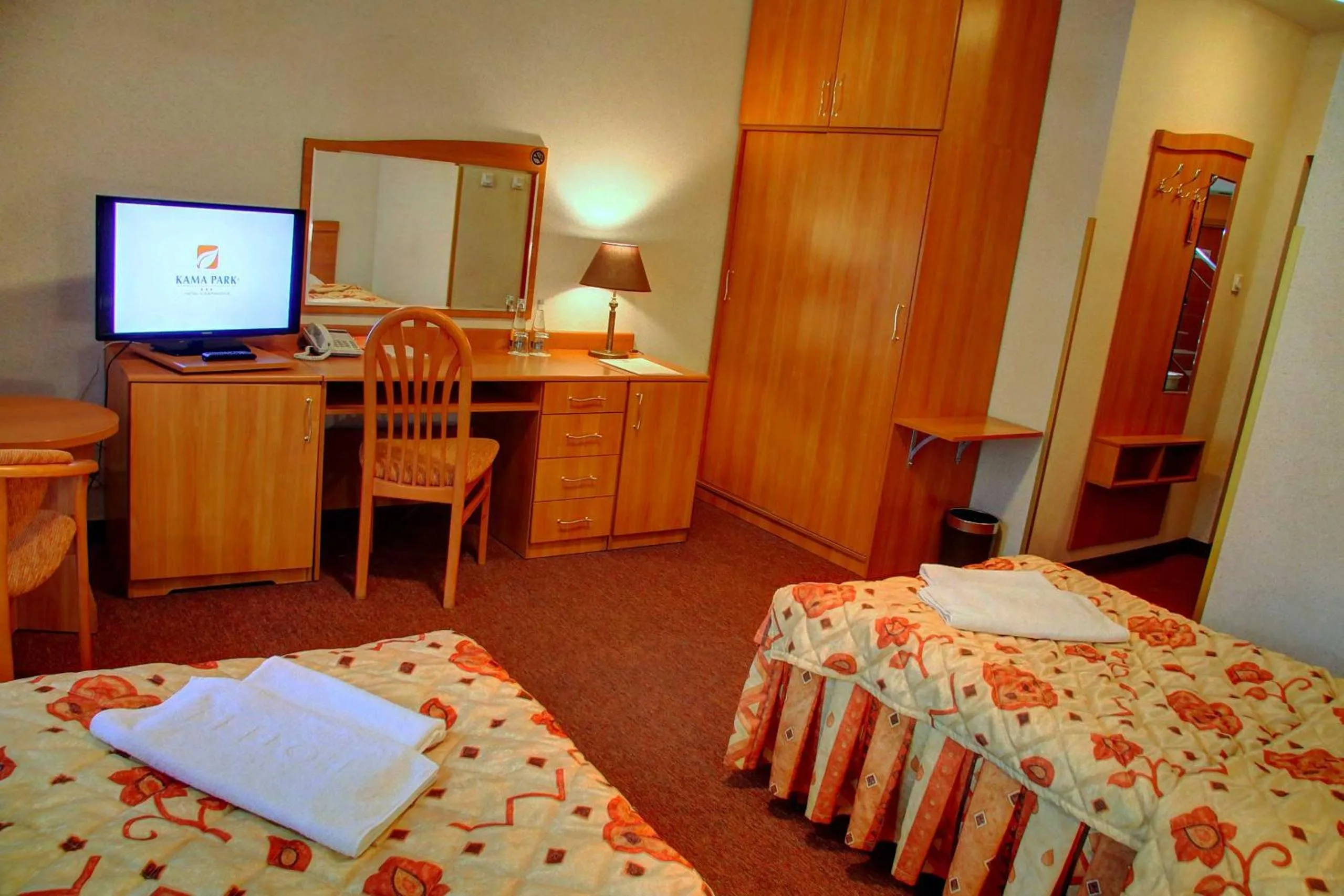 Photo of the whole room, Bed in Hotel Kama Park