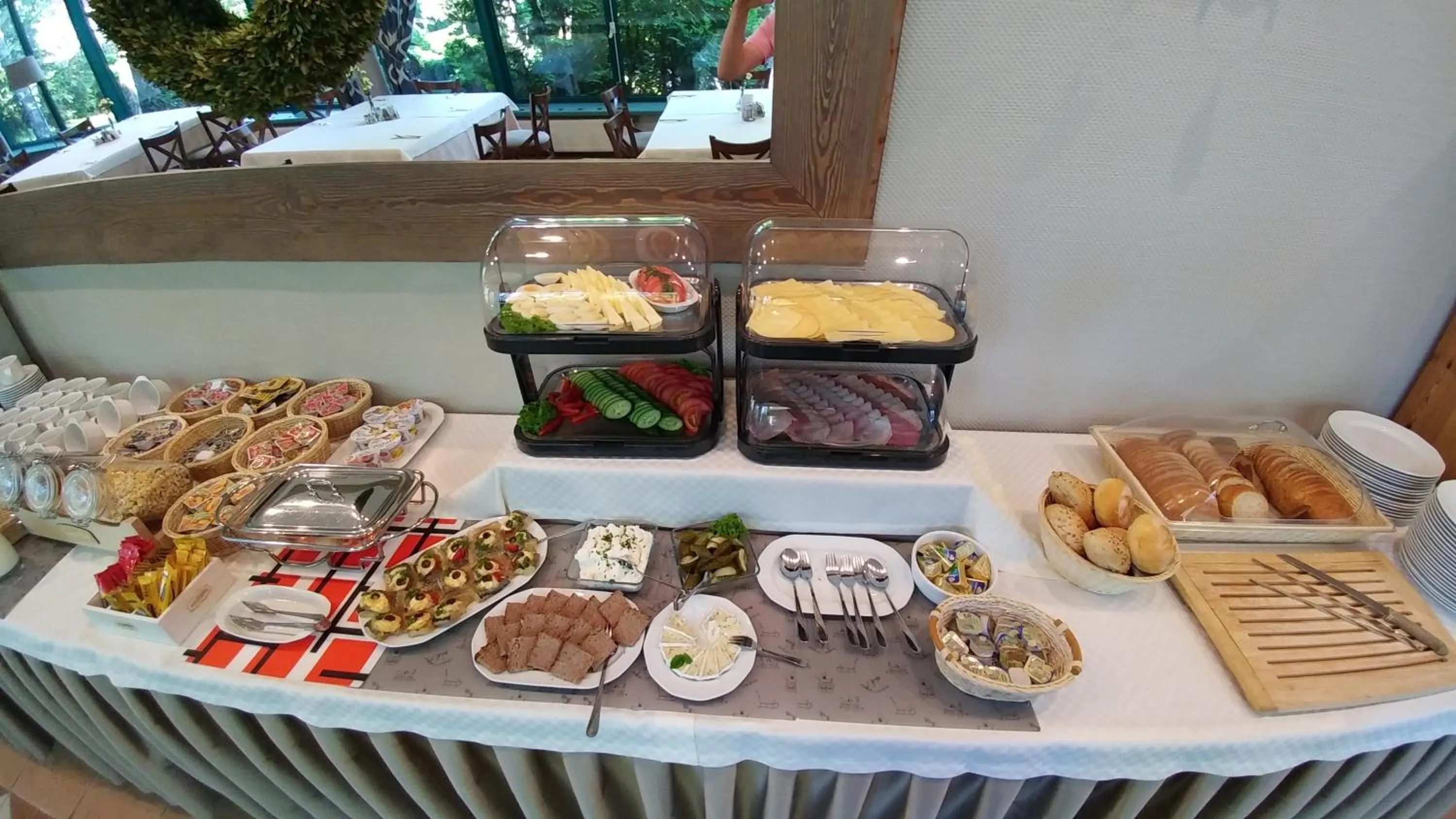 Breakfast in Hotel Kama Park