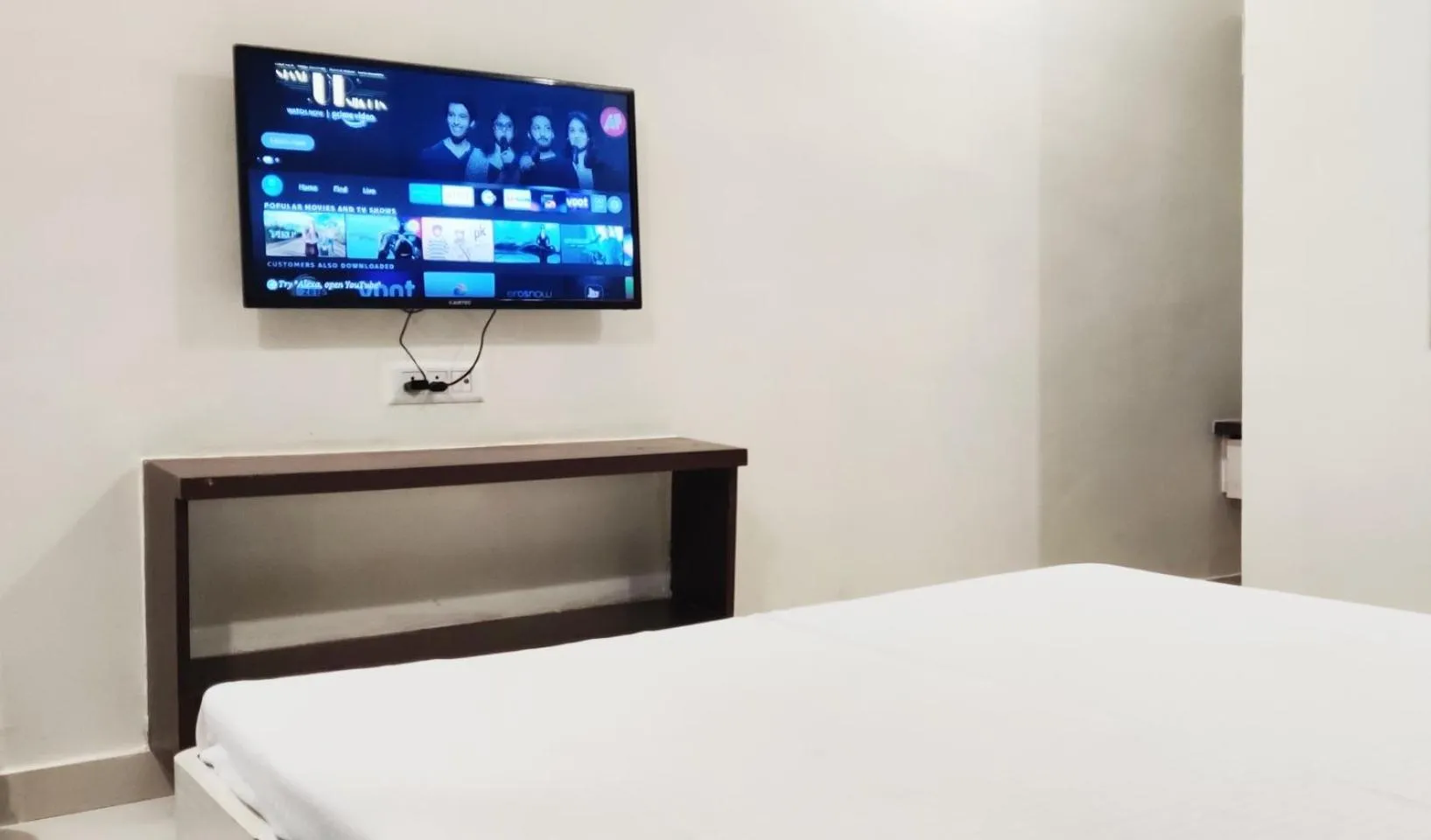 TV and multimedia, Bed in The White Canyon