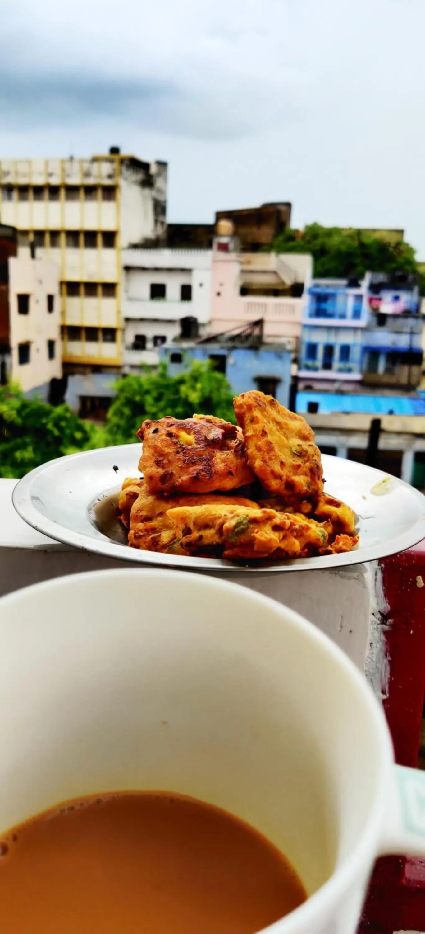 Breakfast in The White Canyon