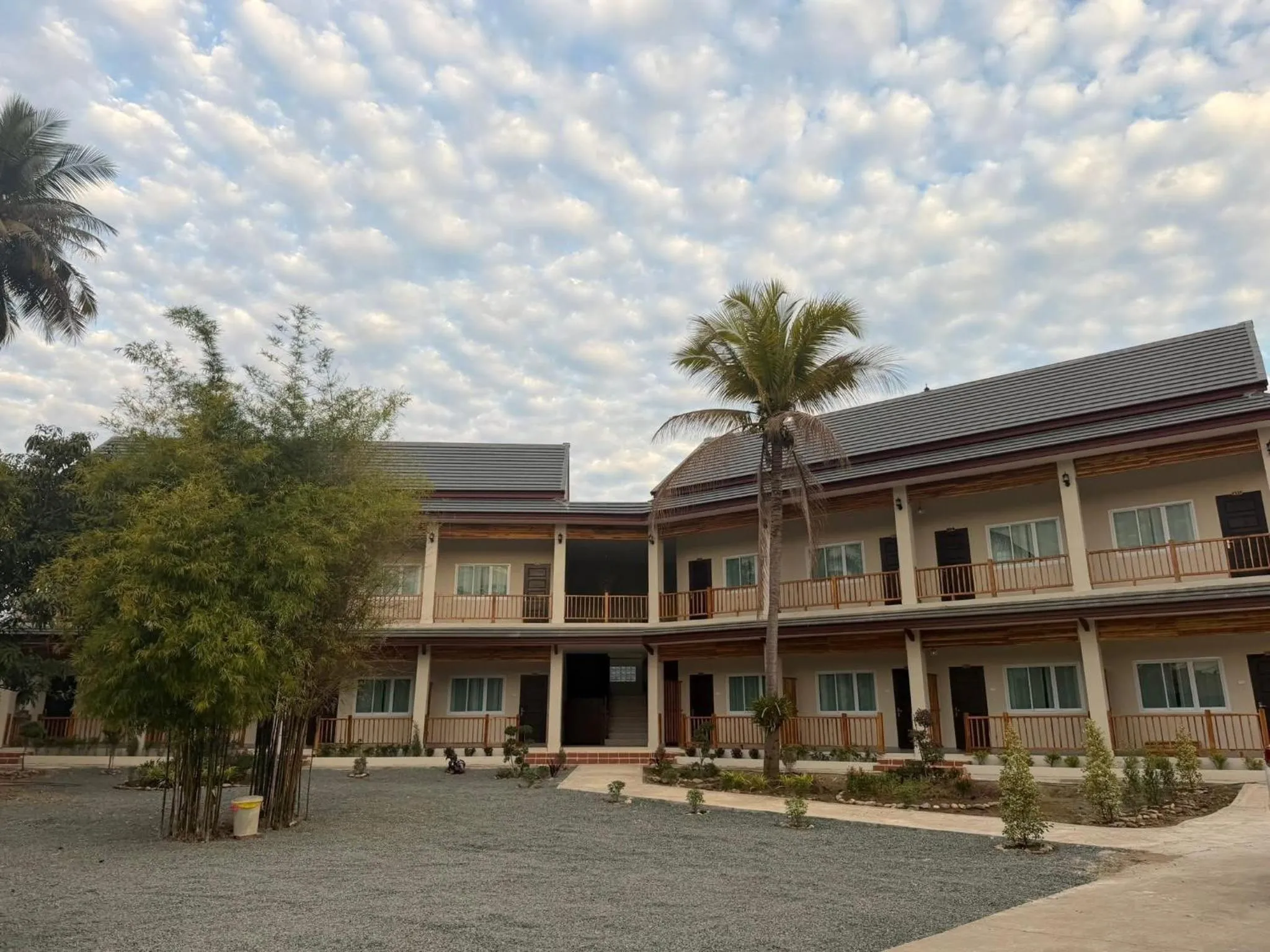 Leego Hotel