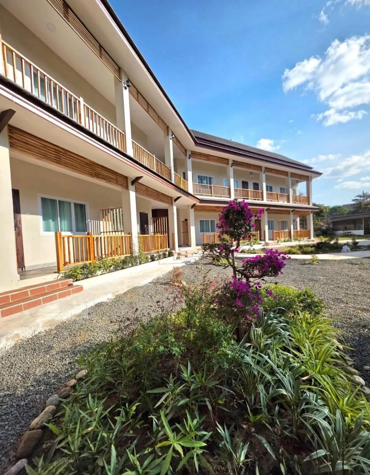 Leego Hotel
