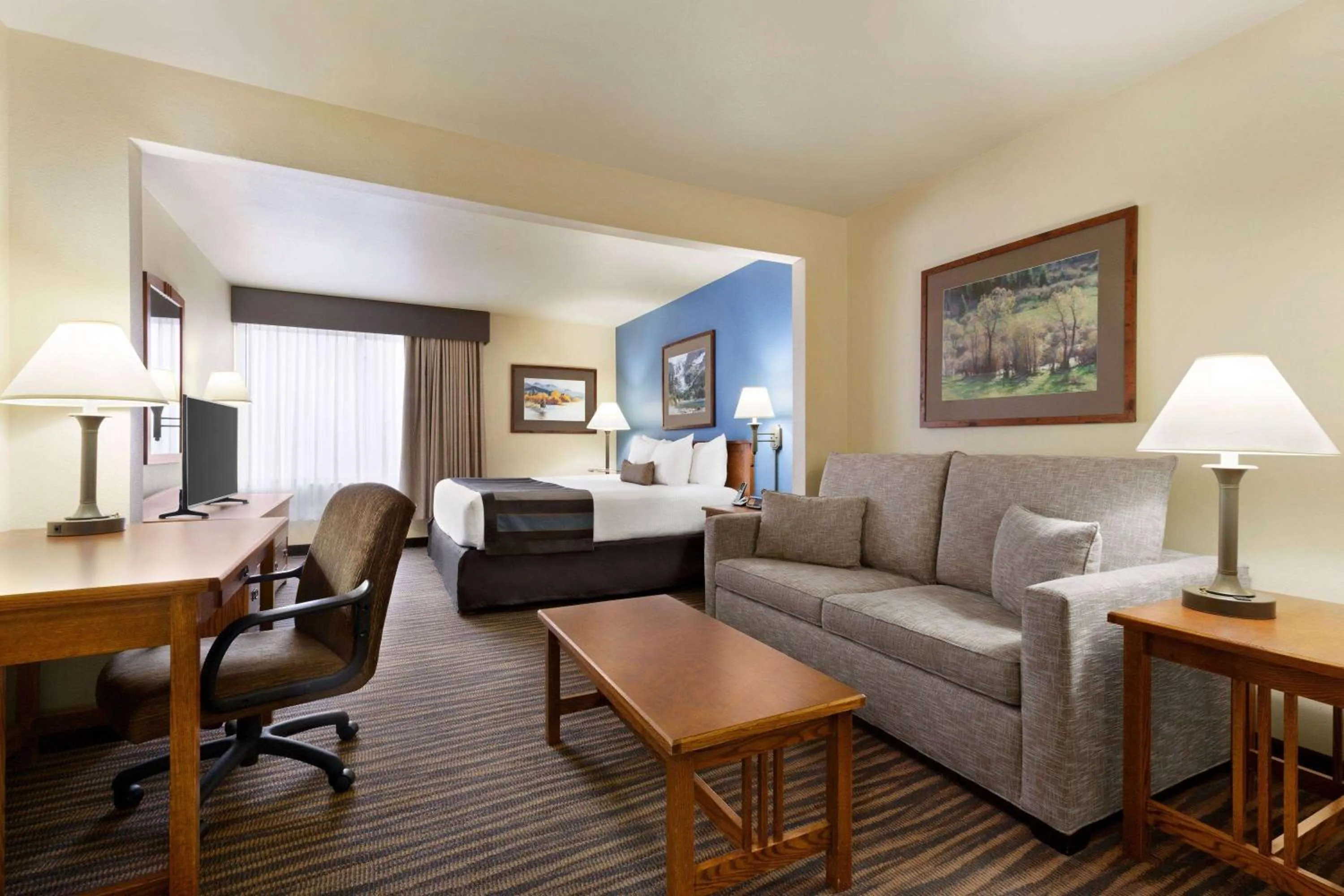 Photo of the whole room in Wingate by Wyndham Denver Tech Center