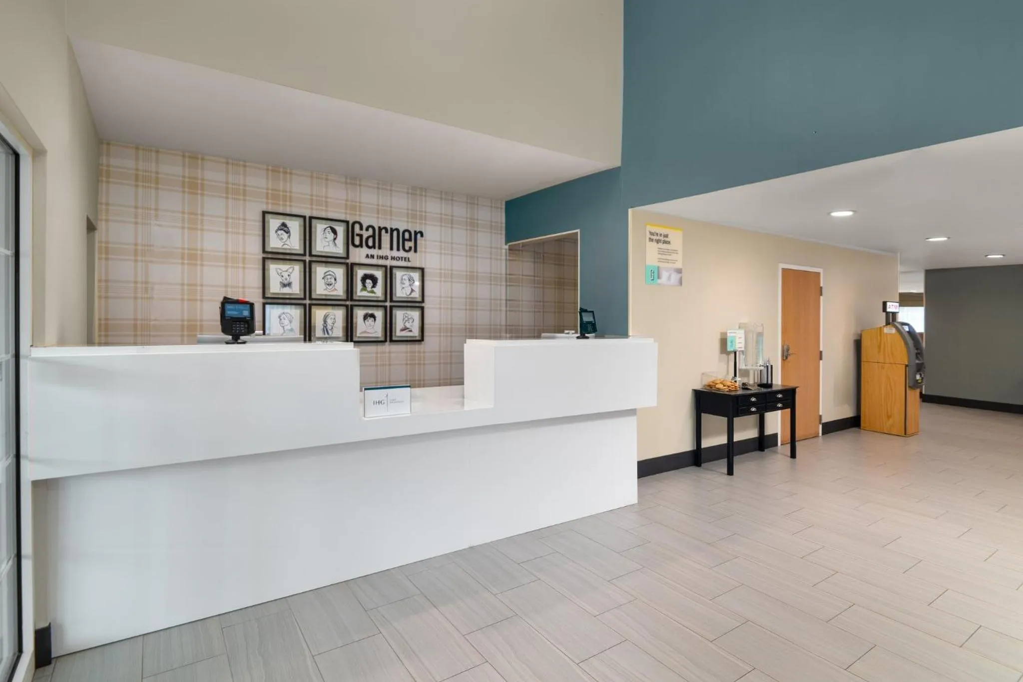 Property building in Garner Hotel Londonderry - Manchester by IHG