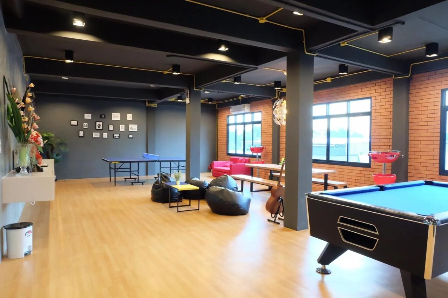 Entertainment in Tuk Tuk Hostel