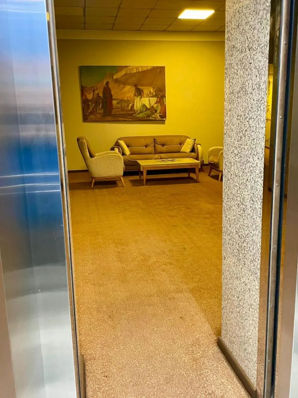 Seating area in Hotel Shumon