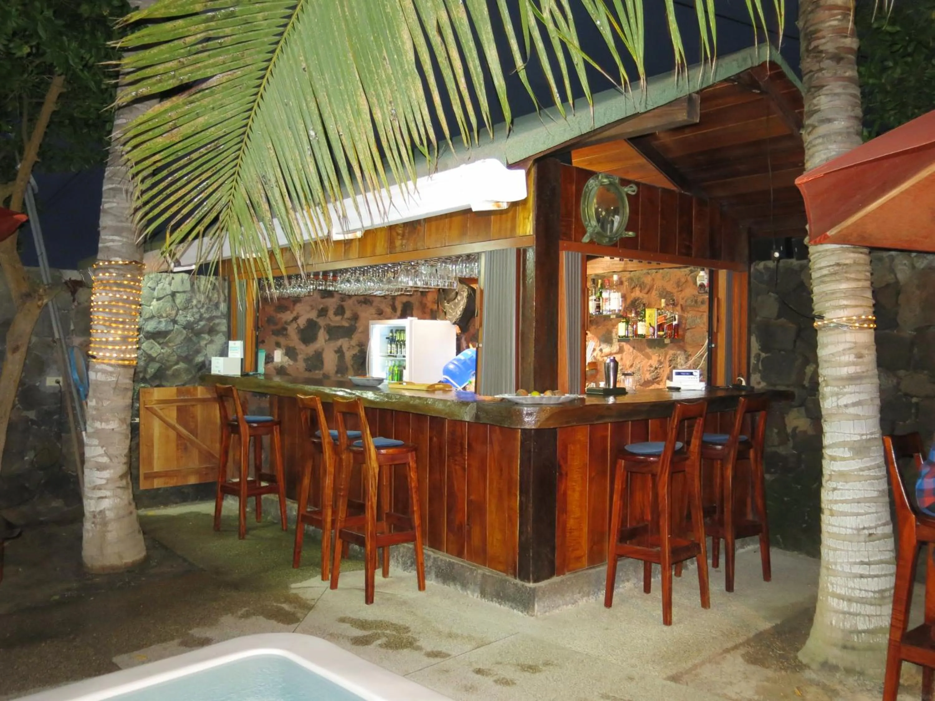 Lounge or bar in The Wooden House Hotel