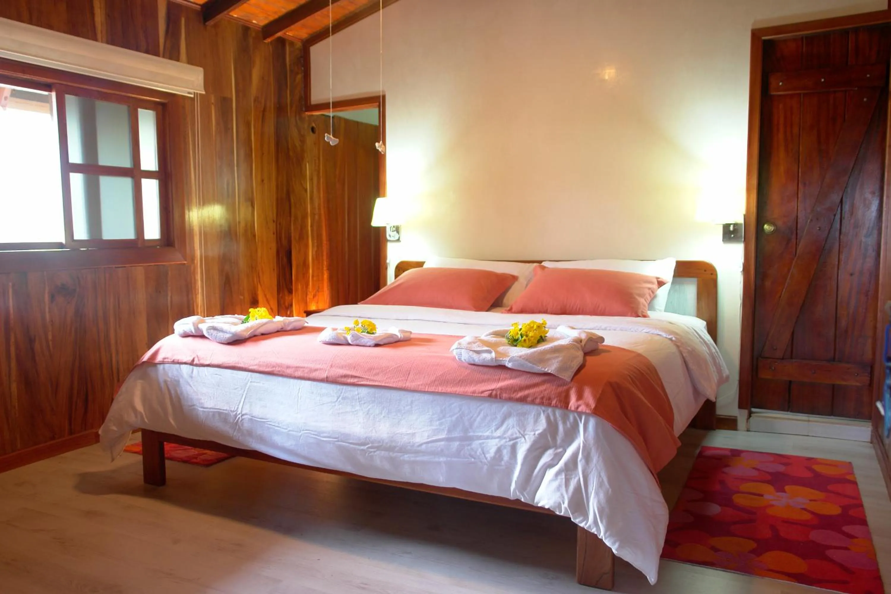 Bedroom, Bed in The Wooden House Hotel