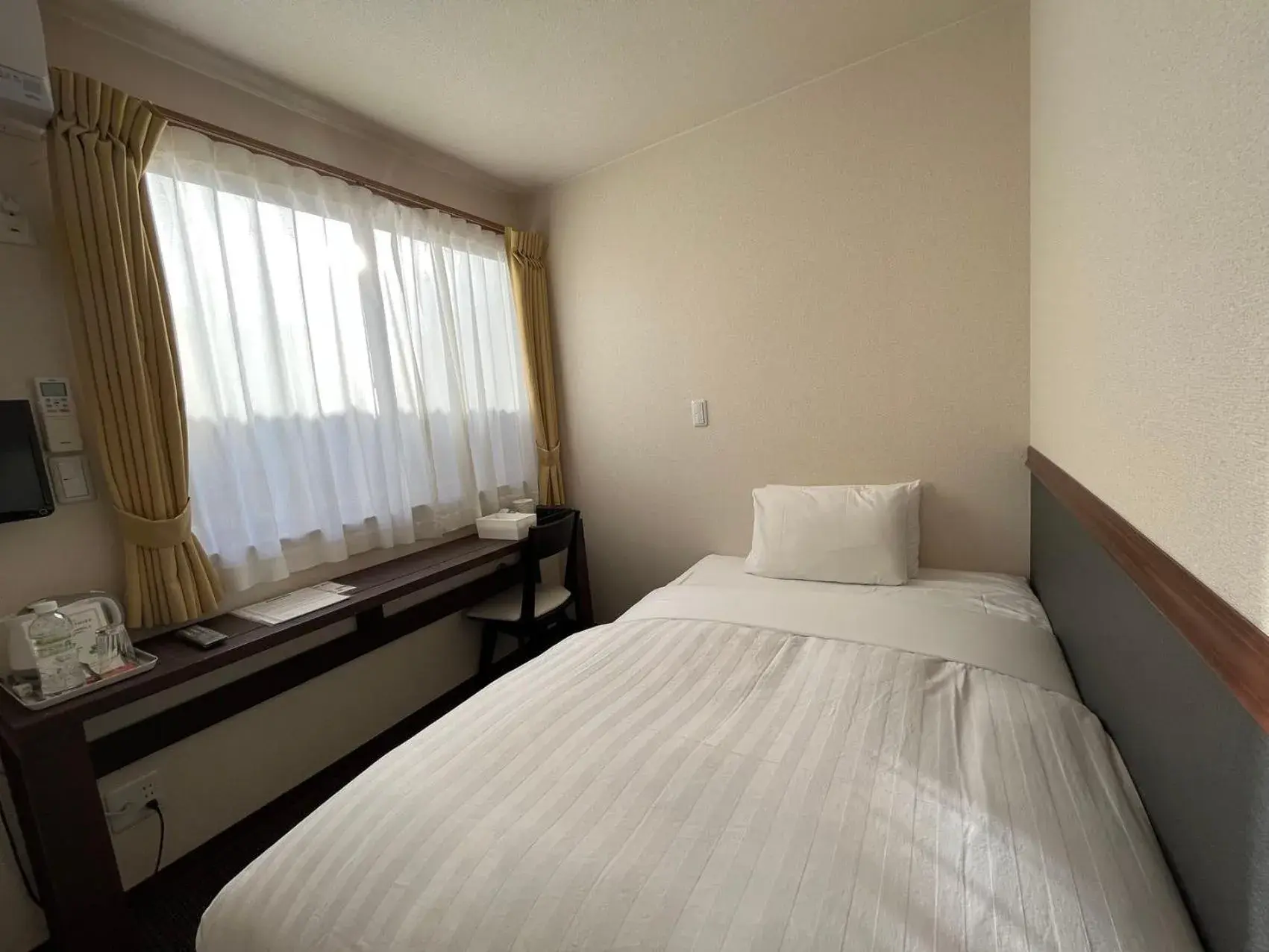 Single Room with Private Bathroom in Karin doo Hotel Single Room with Private Bathroom in Karin doo Hotel