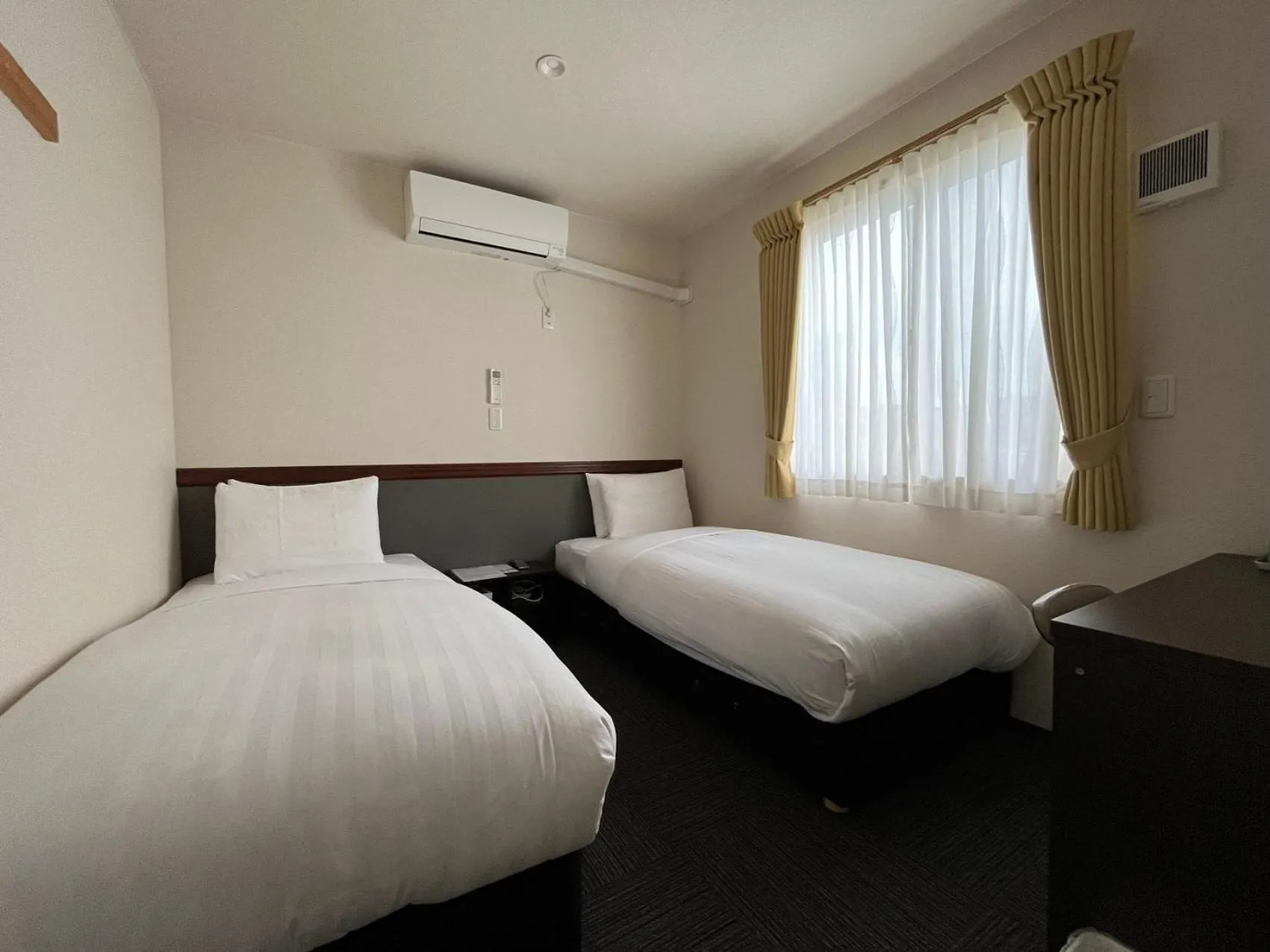 Bedroom, Bed in Karin doo Hotel