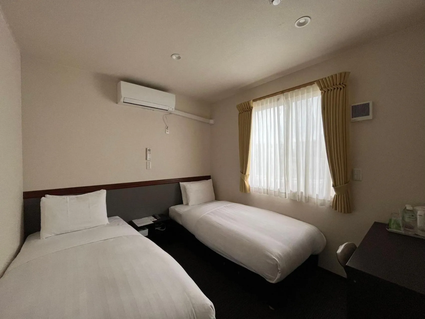 Bed in Karin doo Hotel