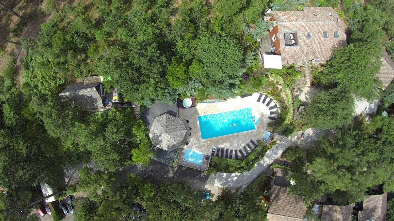 Bird's eye view in Village Nature et Océan à côté de la plage avec piscine et jacuzzi