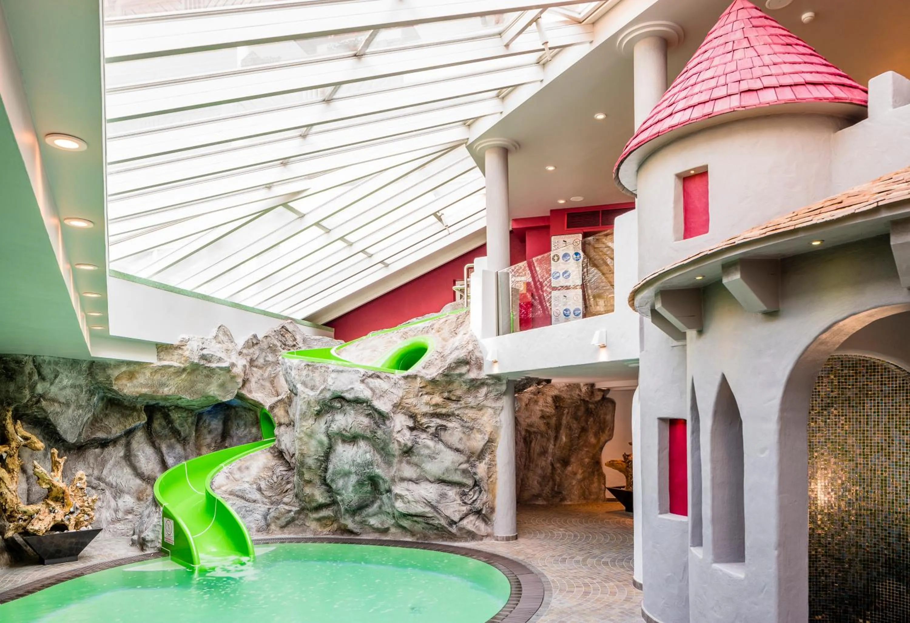 Spa and wellness centre/facilities in Hotel Schneeberg FAMILY SPA RESORT