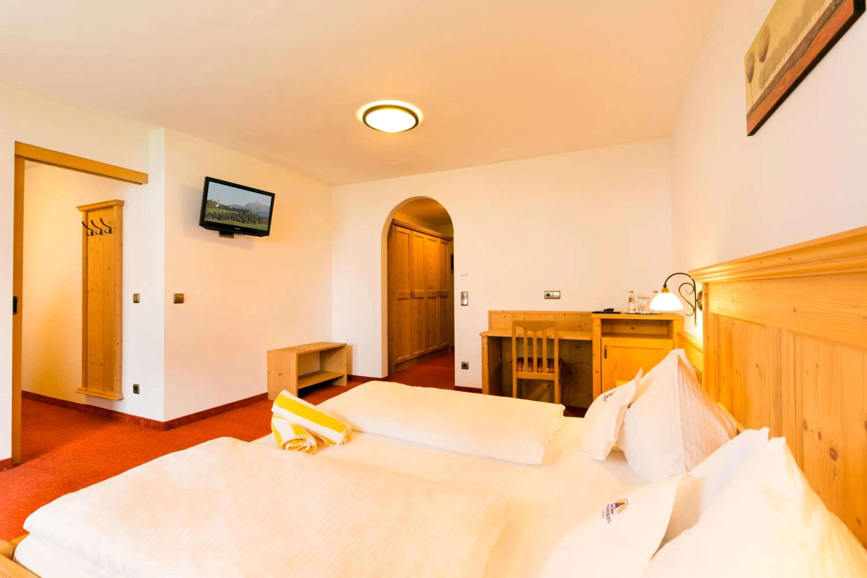 Photo of the whole room, Bed in Hotel Schneeberg FAMILY SPA RESORT