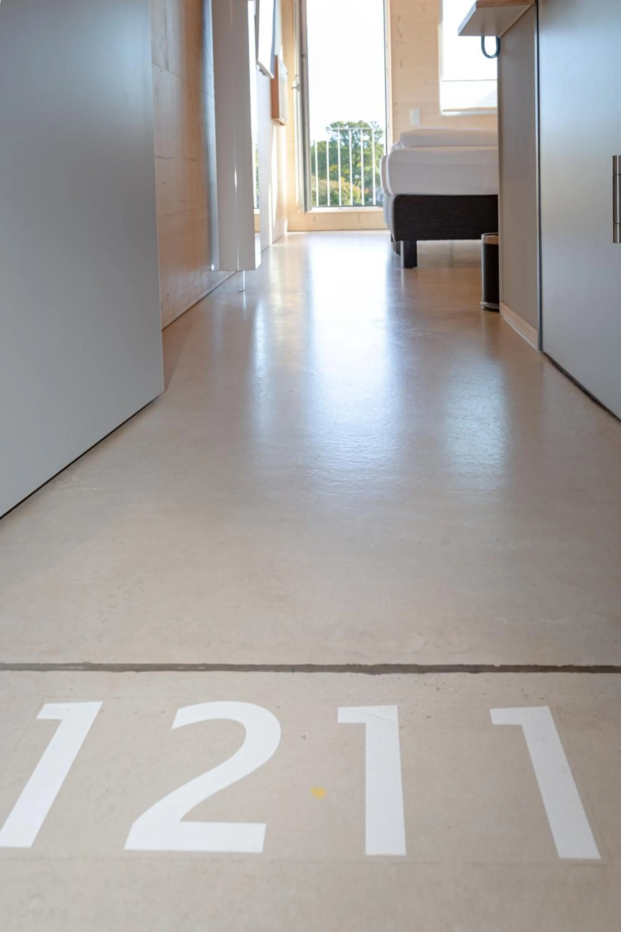 Text overlay in Schlafzimmer - self Check-in