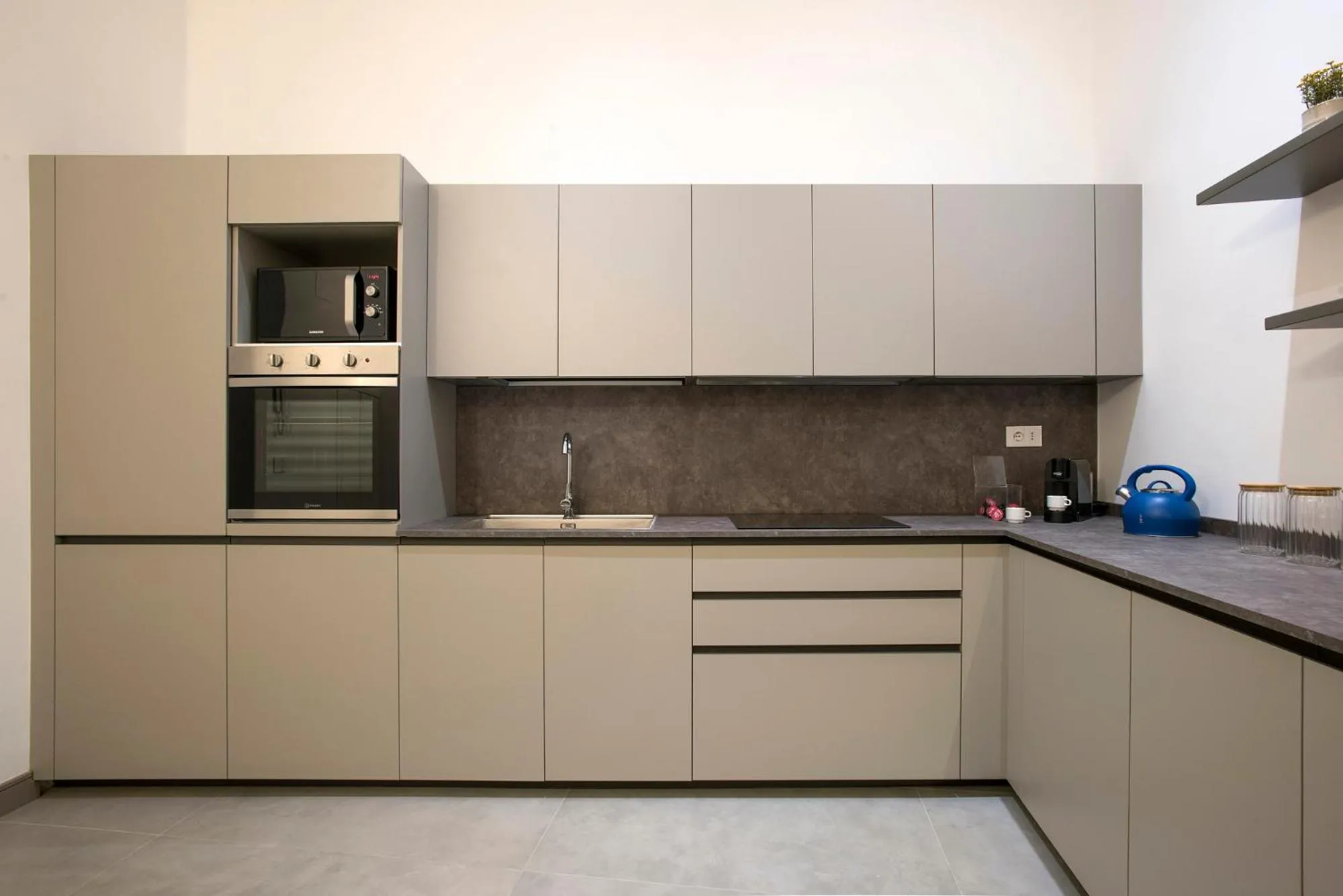Kitchen or kitchenette in Gonfalone 6